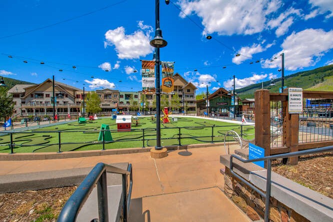 100 Dercum SQUARE 8363