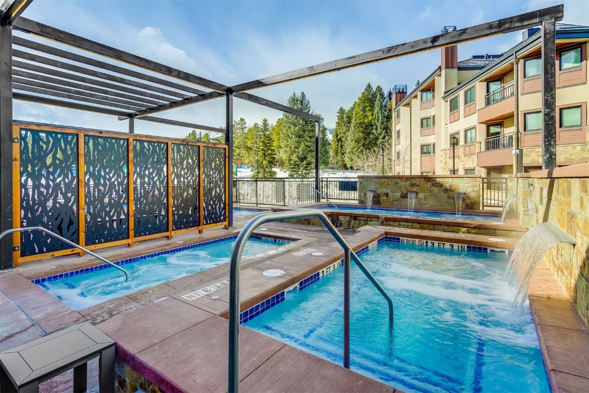 405 Village ROAD 103