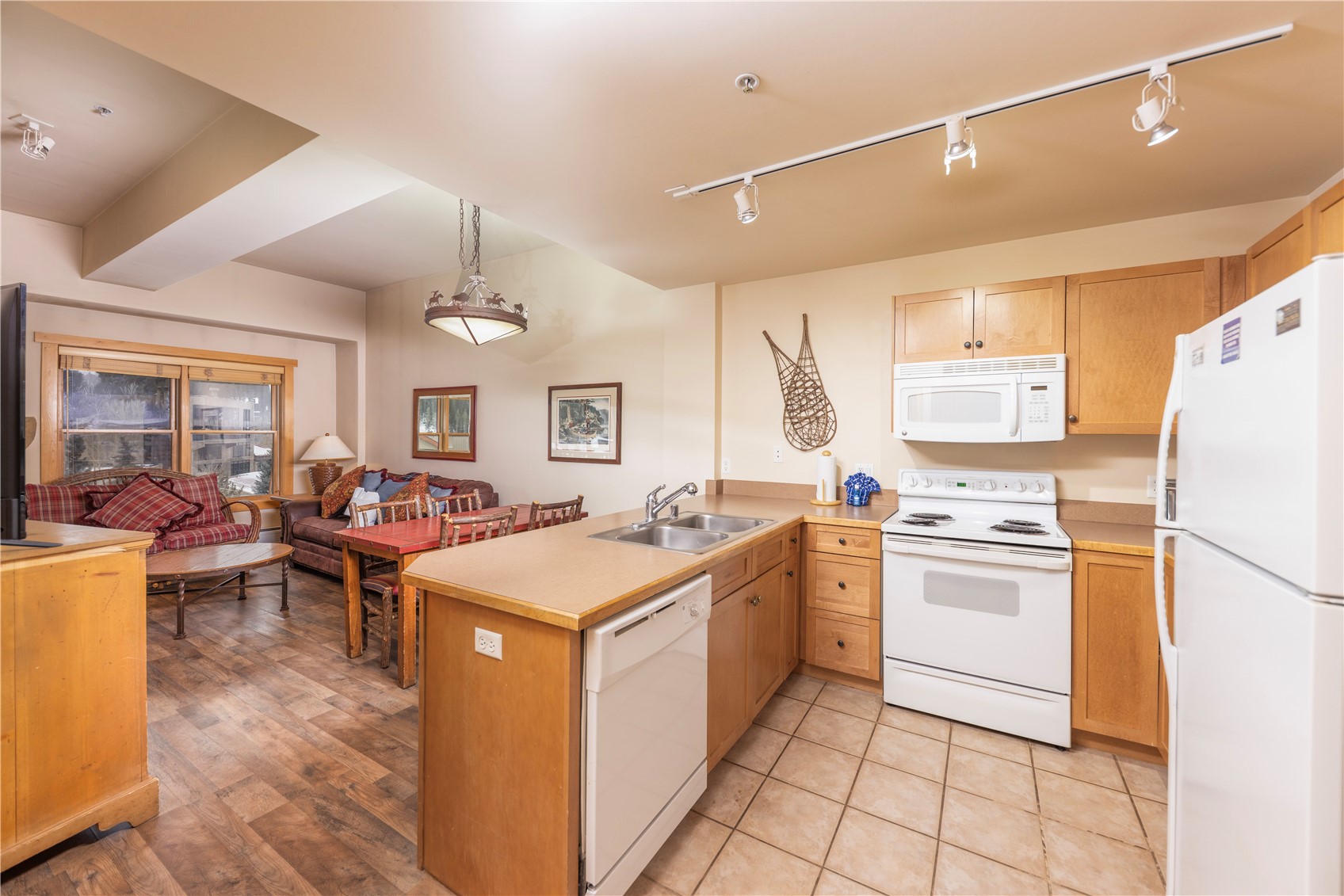 105 Wheeler CIRCLE 434