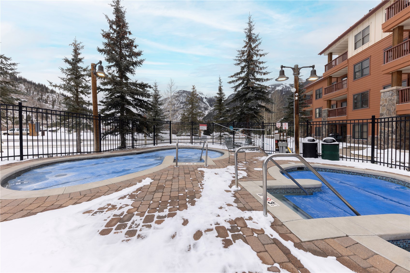 105 Wheeler CIRCLE 434