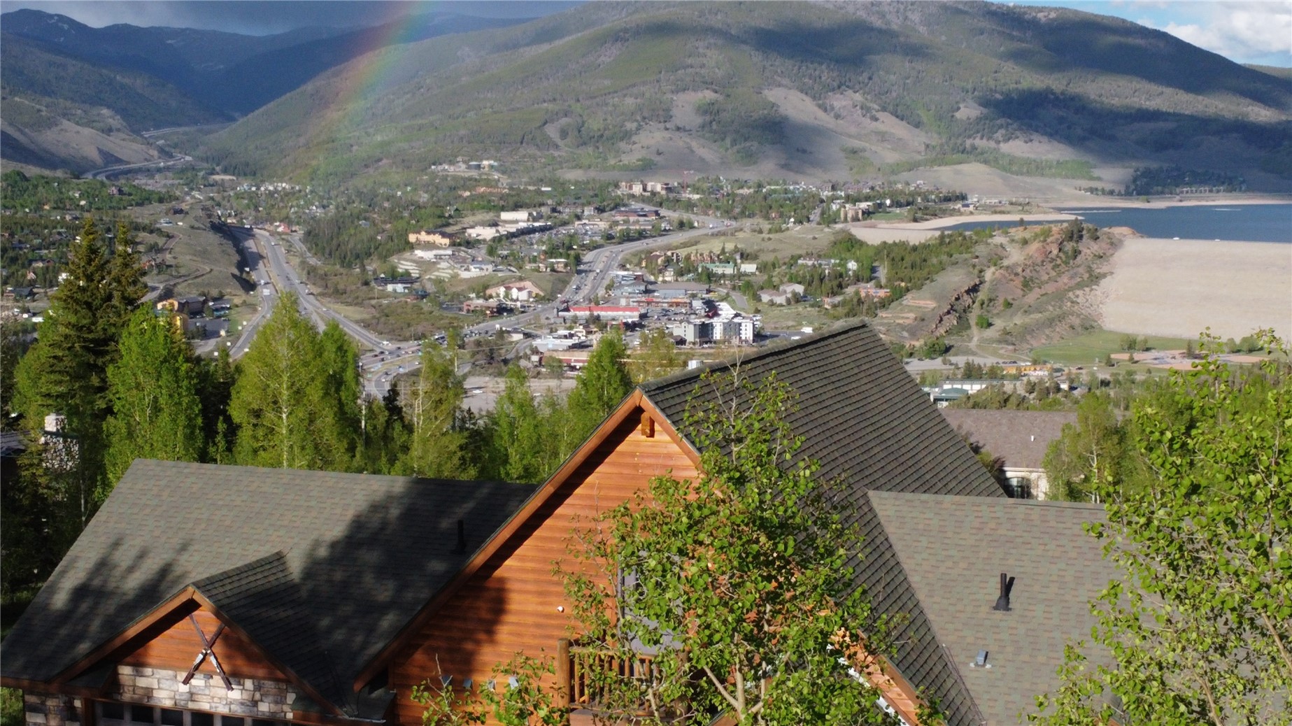 596 Aspen DRIVE