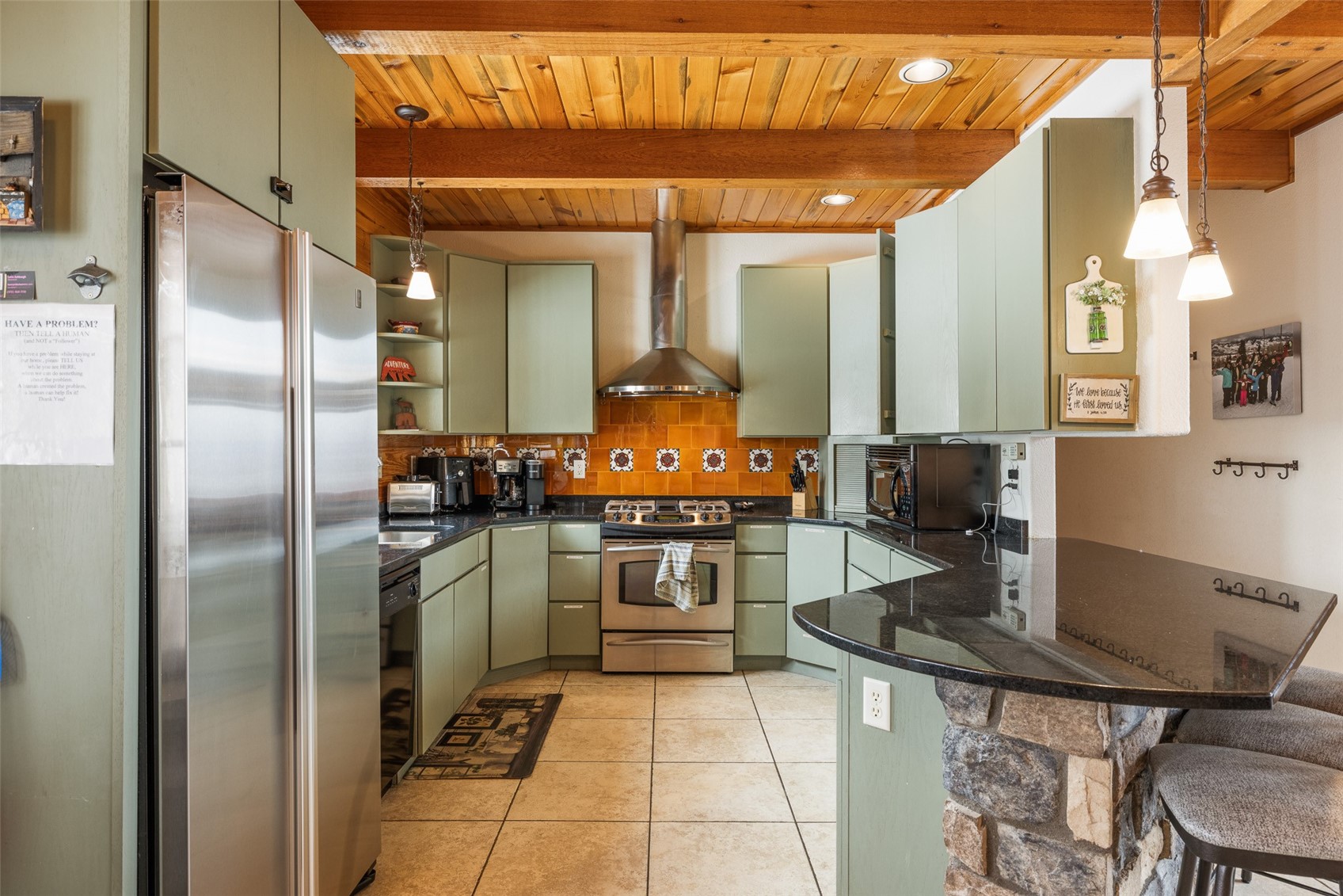 596 Aspen DRIVE