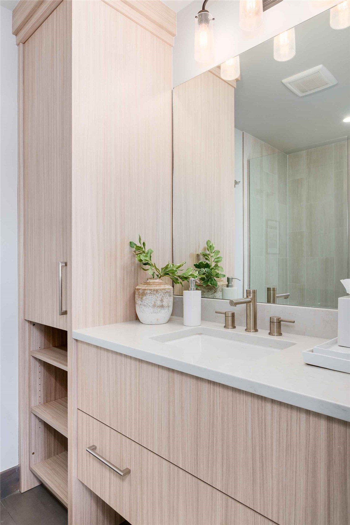 16 Luisa DRIVE 0