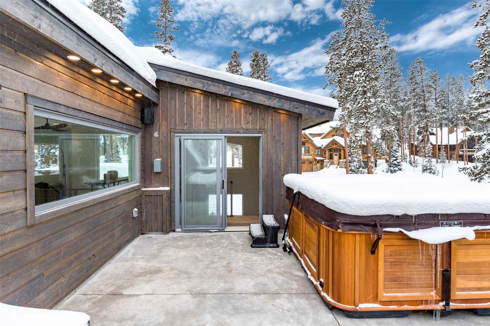 26 North Woods LANE 1