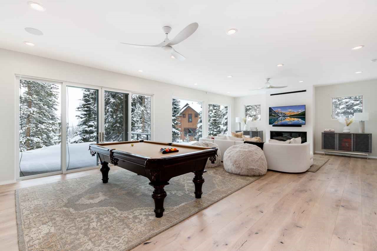 26 North Woods LANE 1