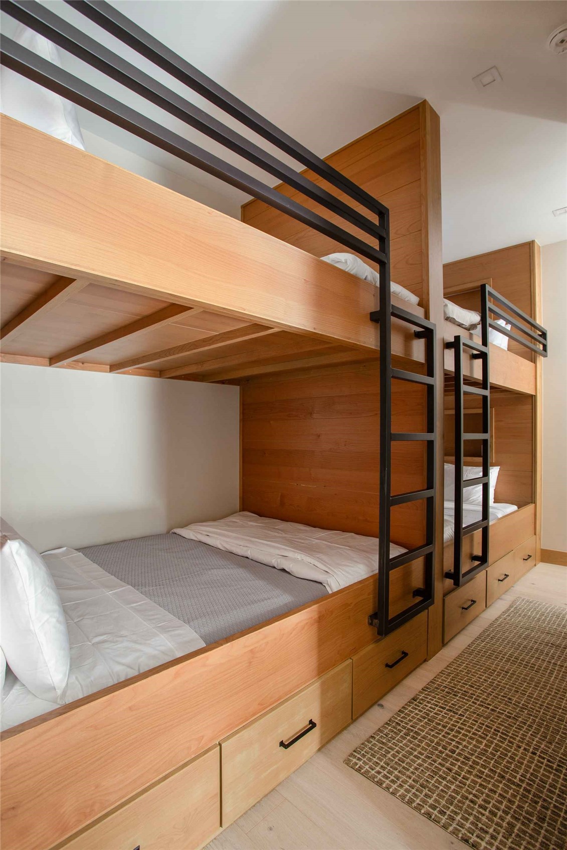 3764 Ski Hill ROAD 0