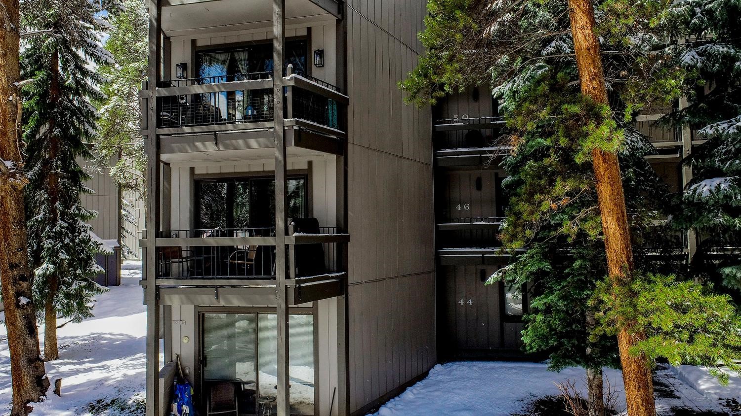 1075 Ski Hill ROAD 46