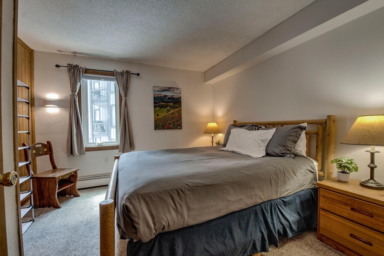 1075 Ski Hill ROAD 46