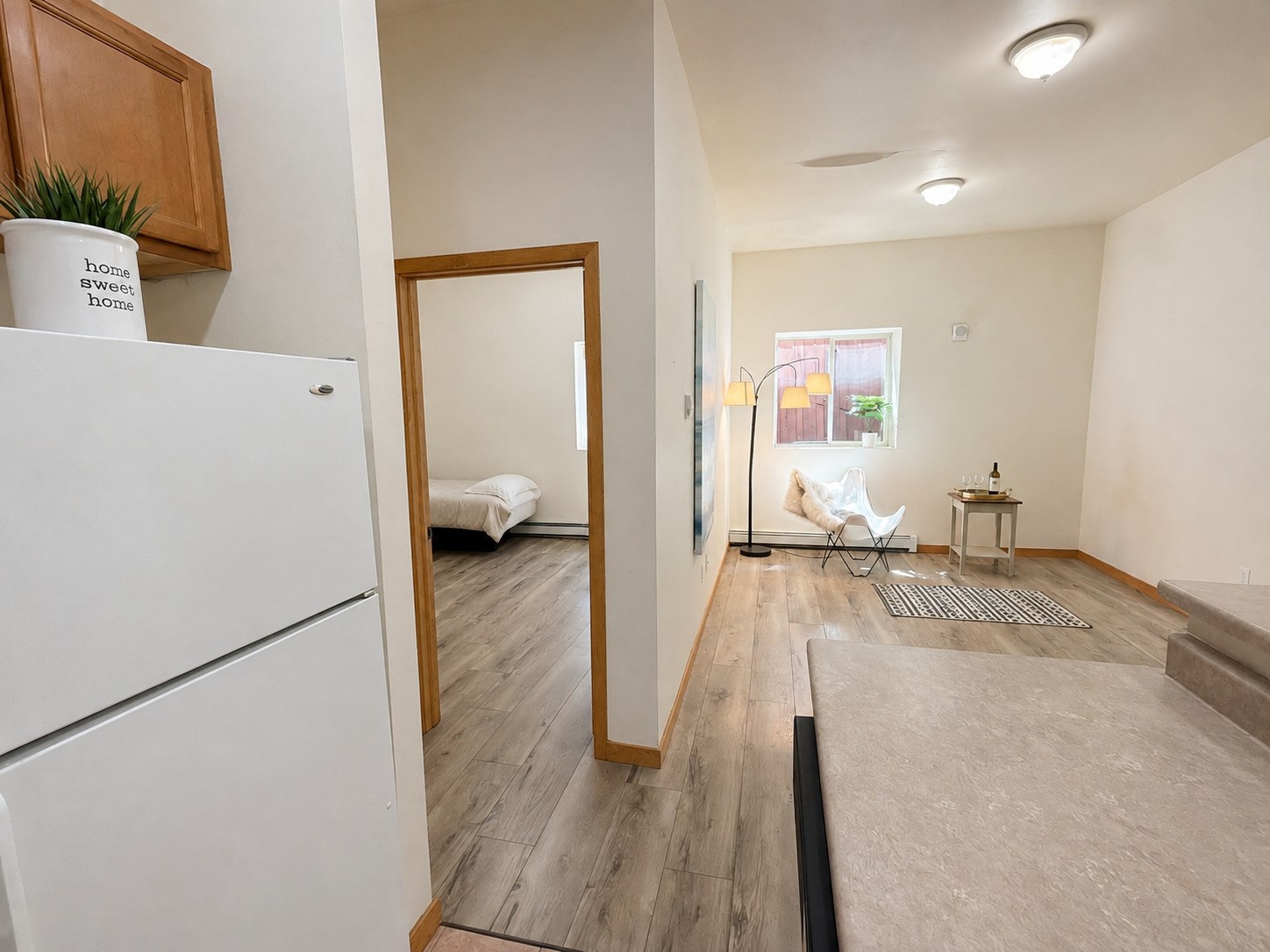 118 W 2nd STREET H