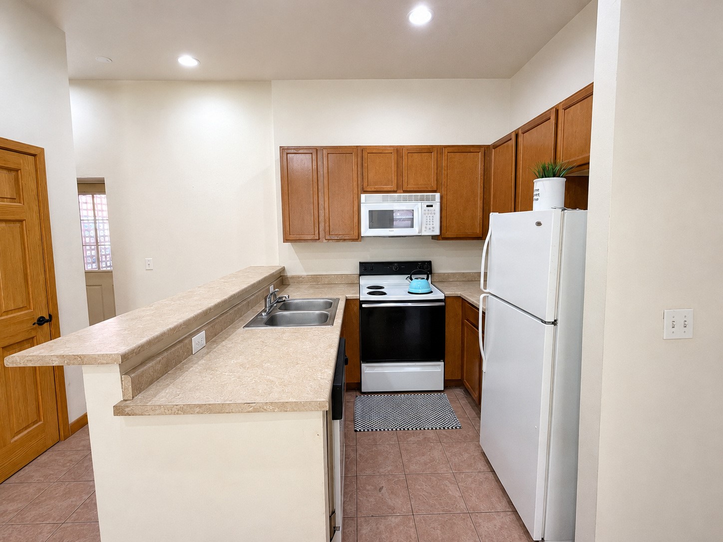 118 W 2nd STREET H