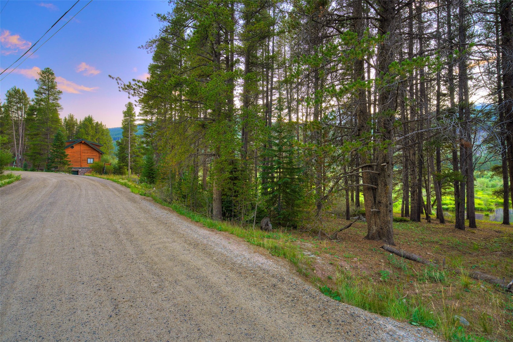 623 Blue River ROAD
