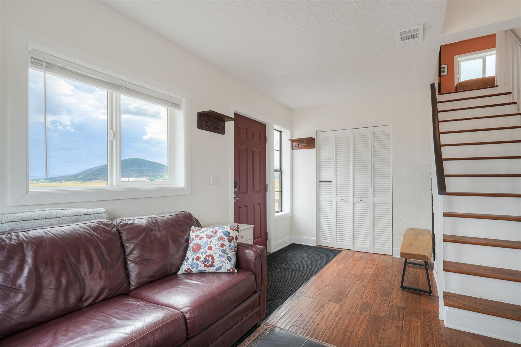 137 Western Bee LANE