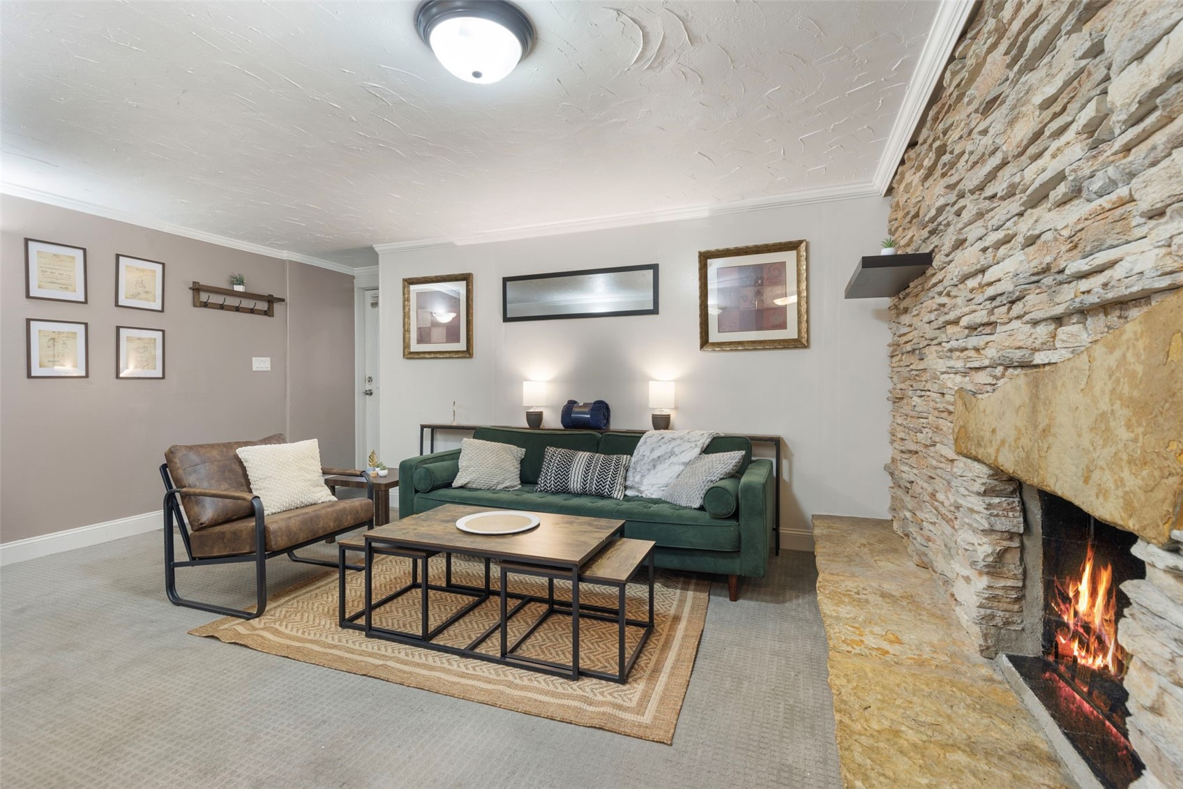 214 N Main STREET 6