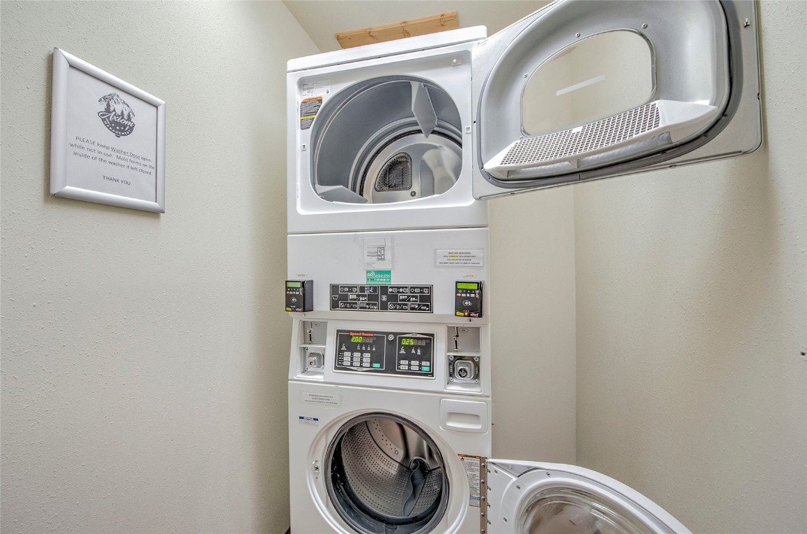 22714 Us Highway 6 5969