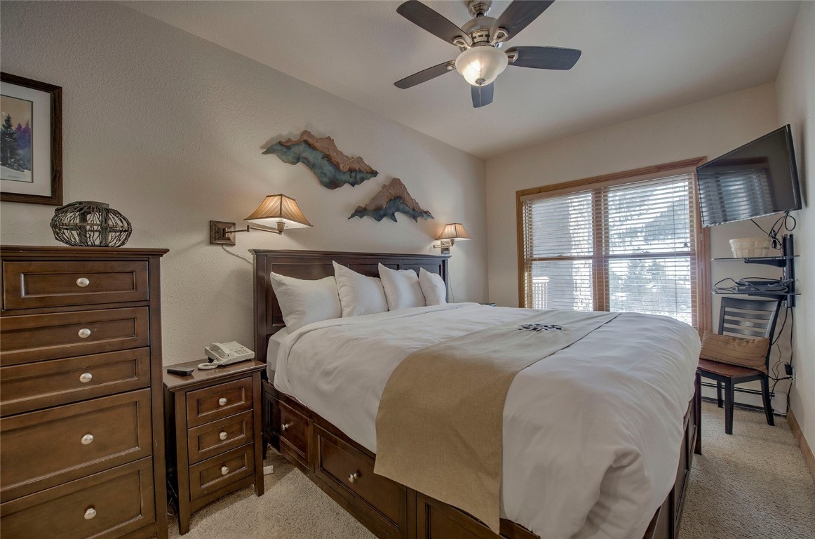 22714 Us Highway 6 5969