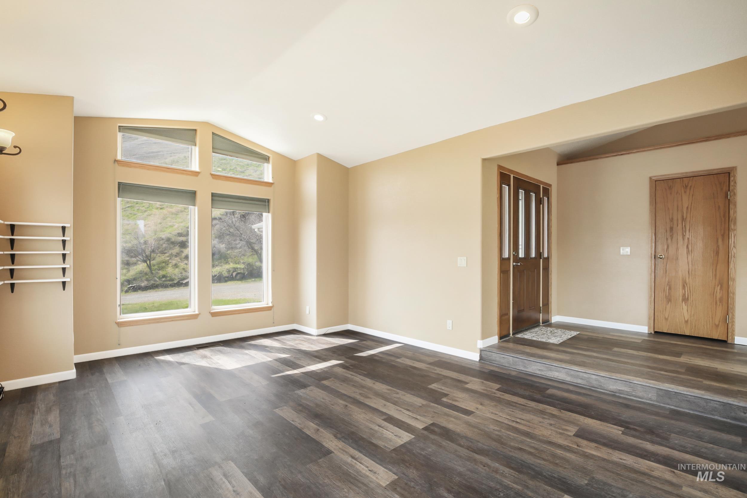 1707 Westlake Dr.