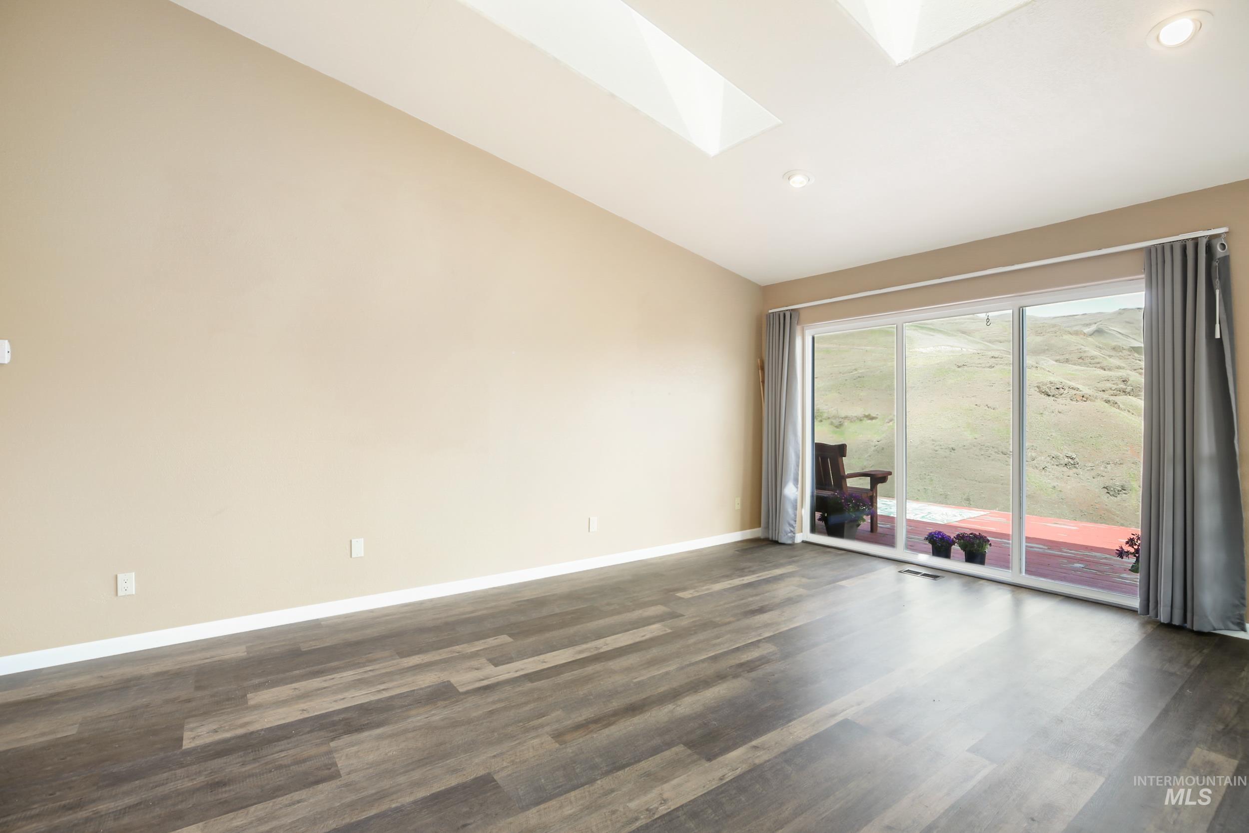 1707 Westlake Dr.