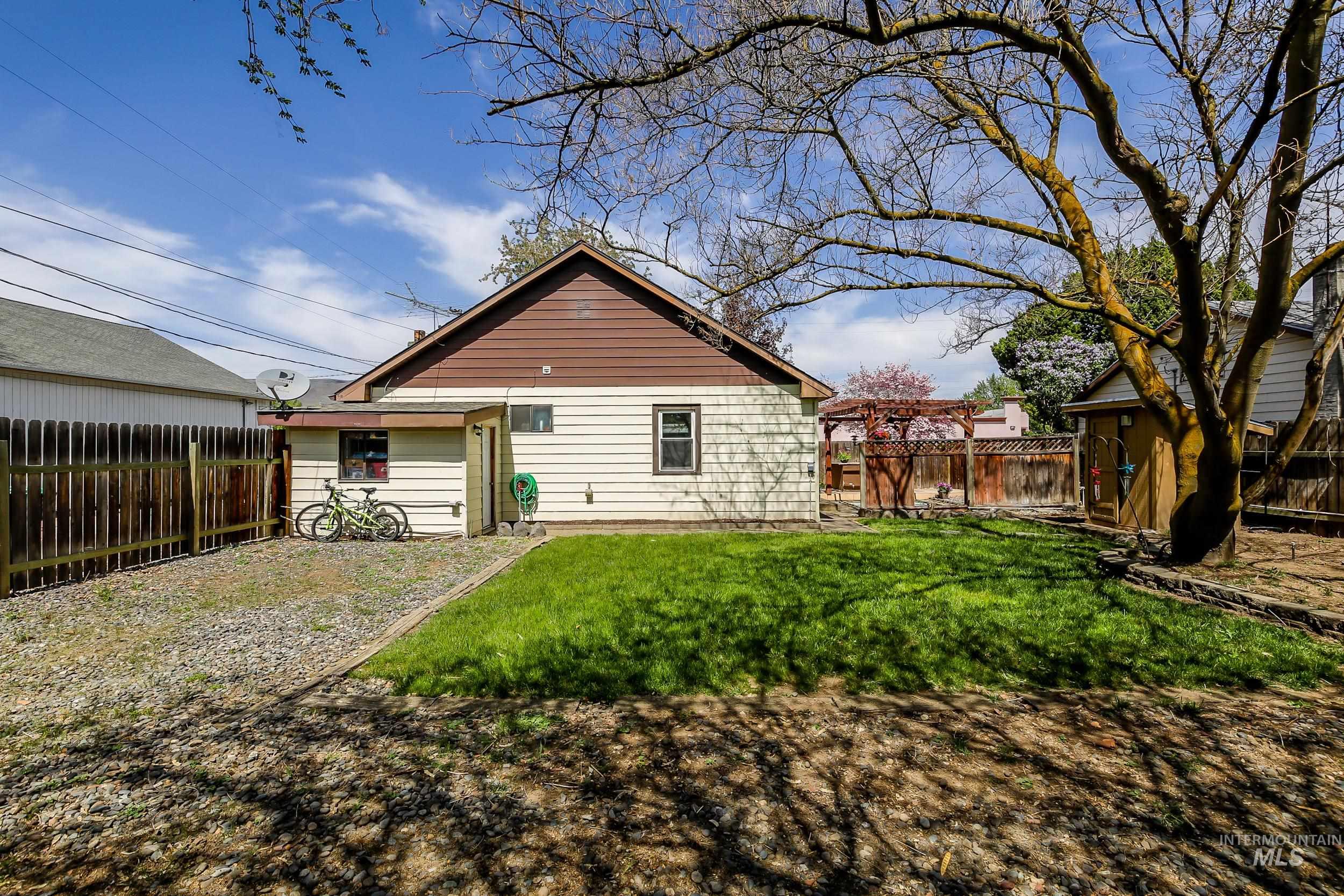 720 13th Ave