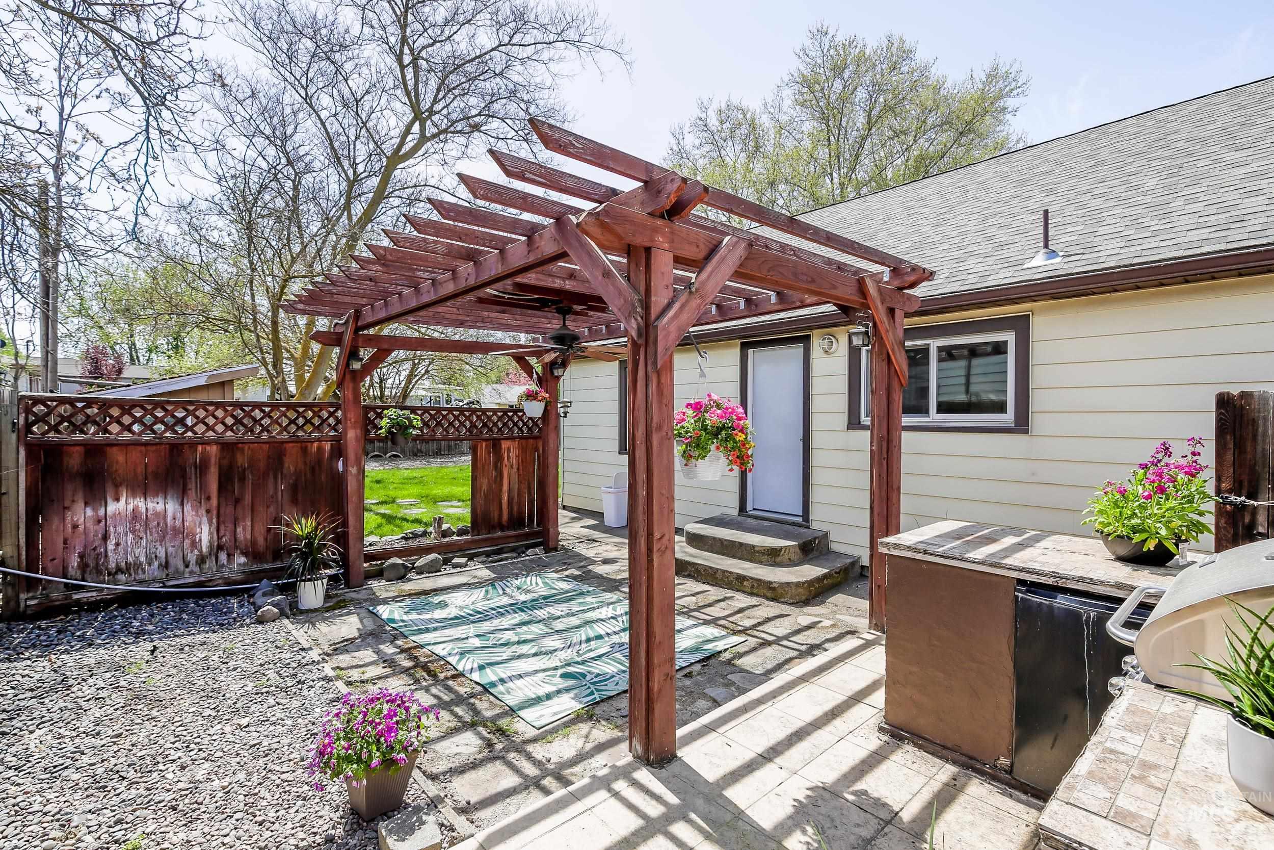 720 13th Ave
