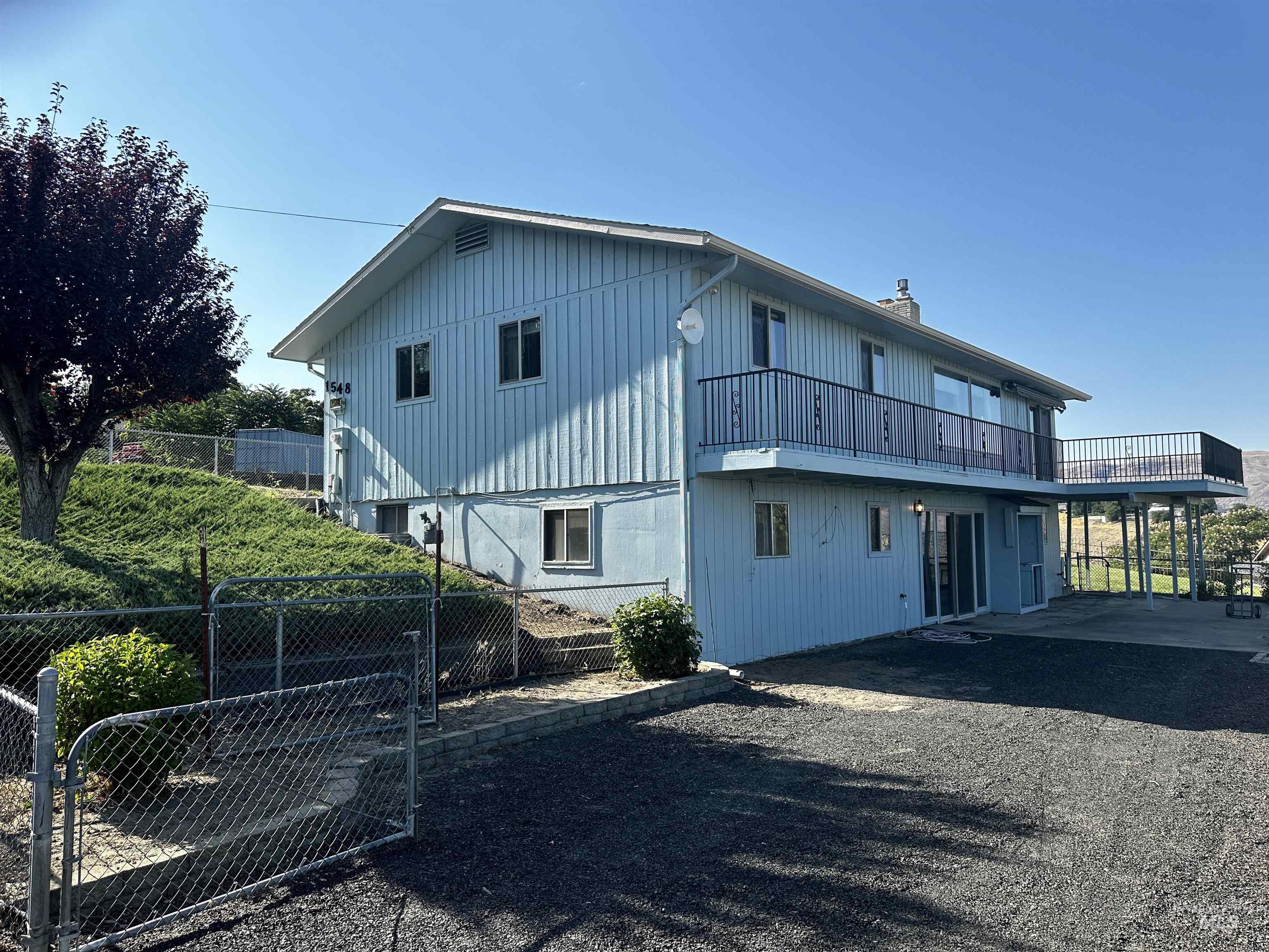 1548 7th Ave