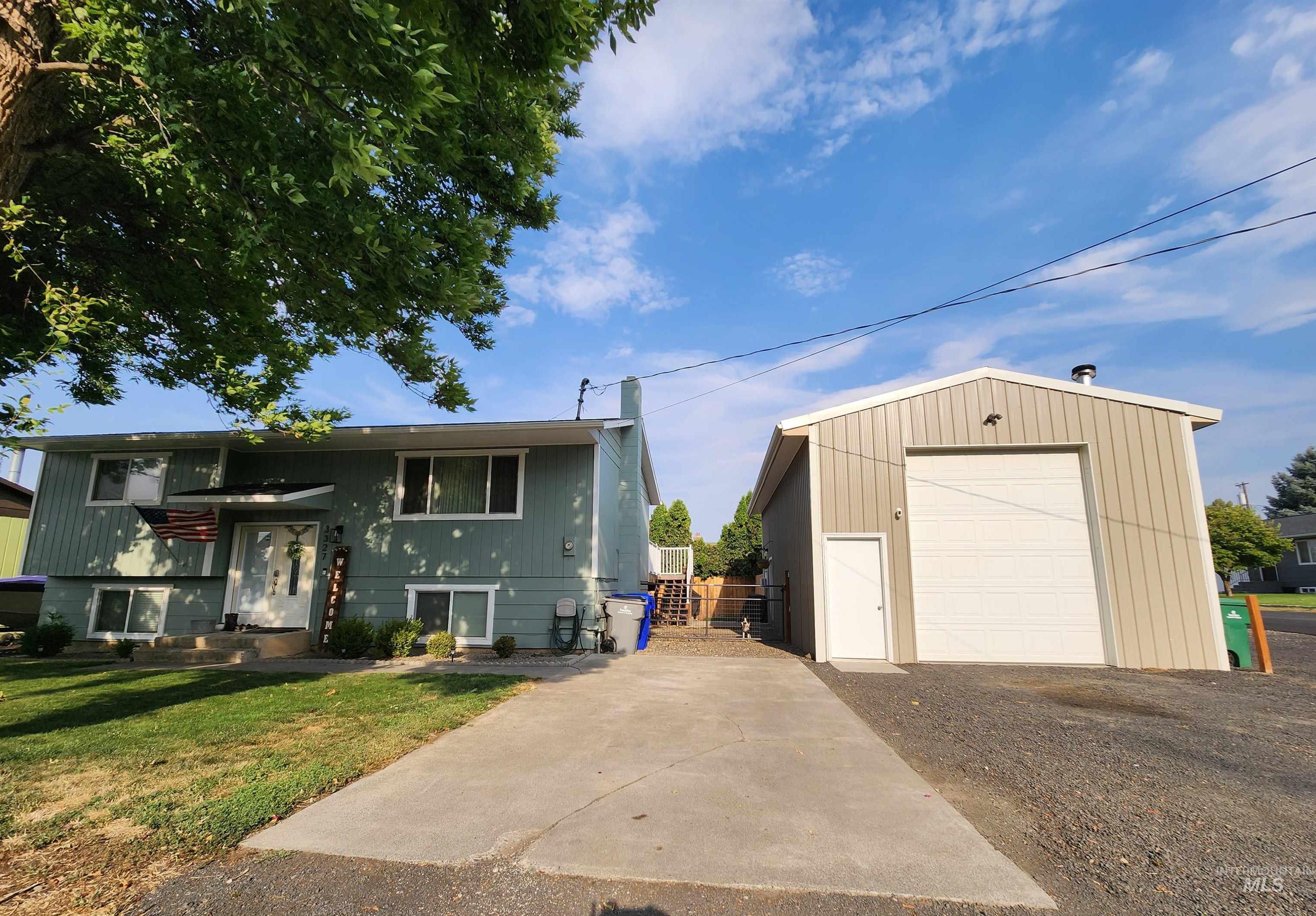 3327 5th St G