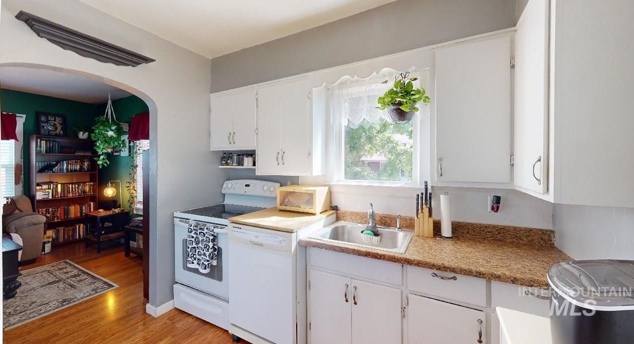 1726 3rd Street