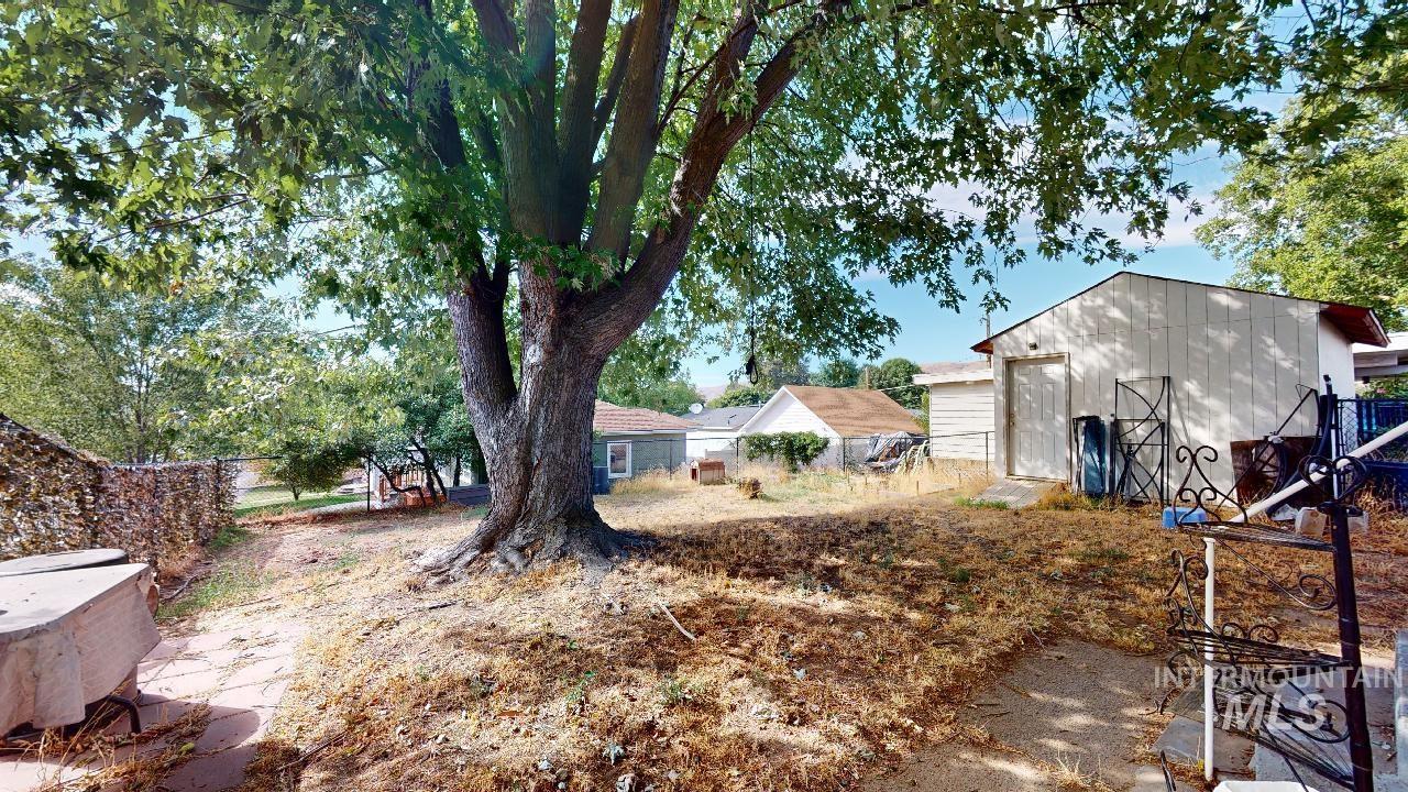 1726 3rd Street