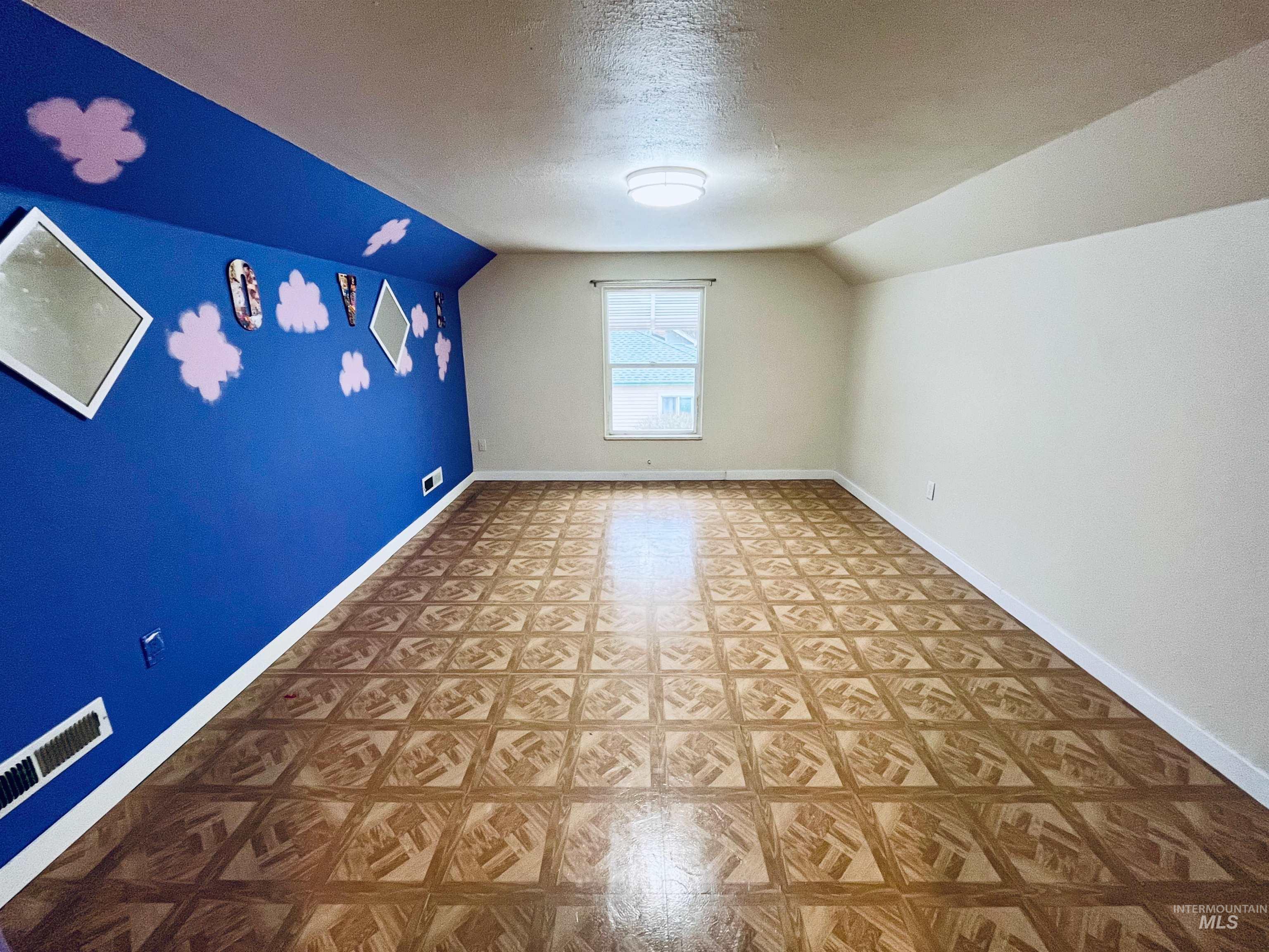 503 6th Ave