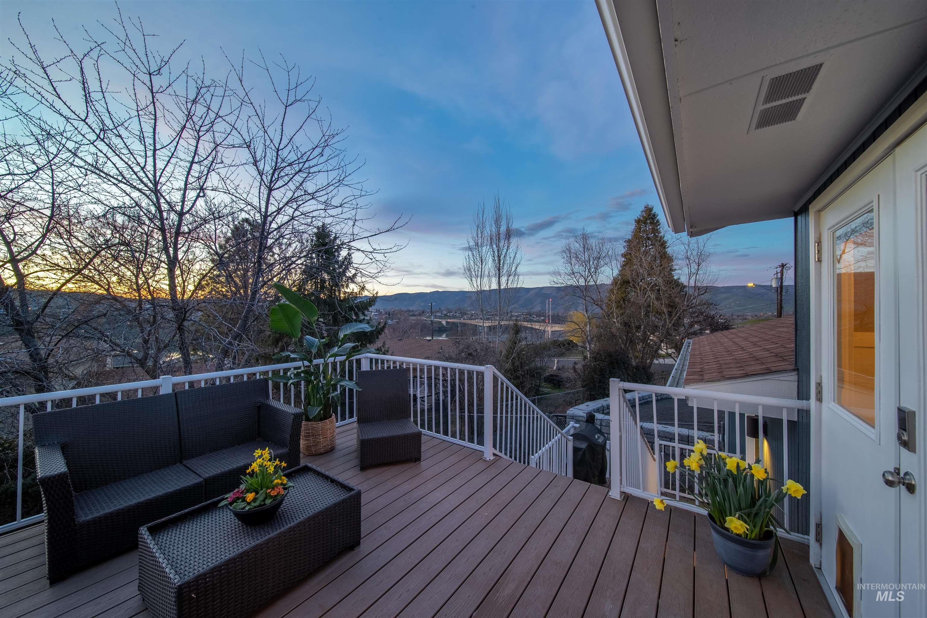 2614 Echo Hills Drive