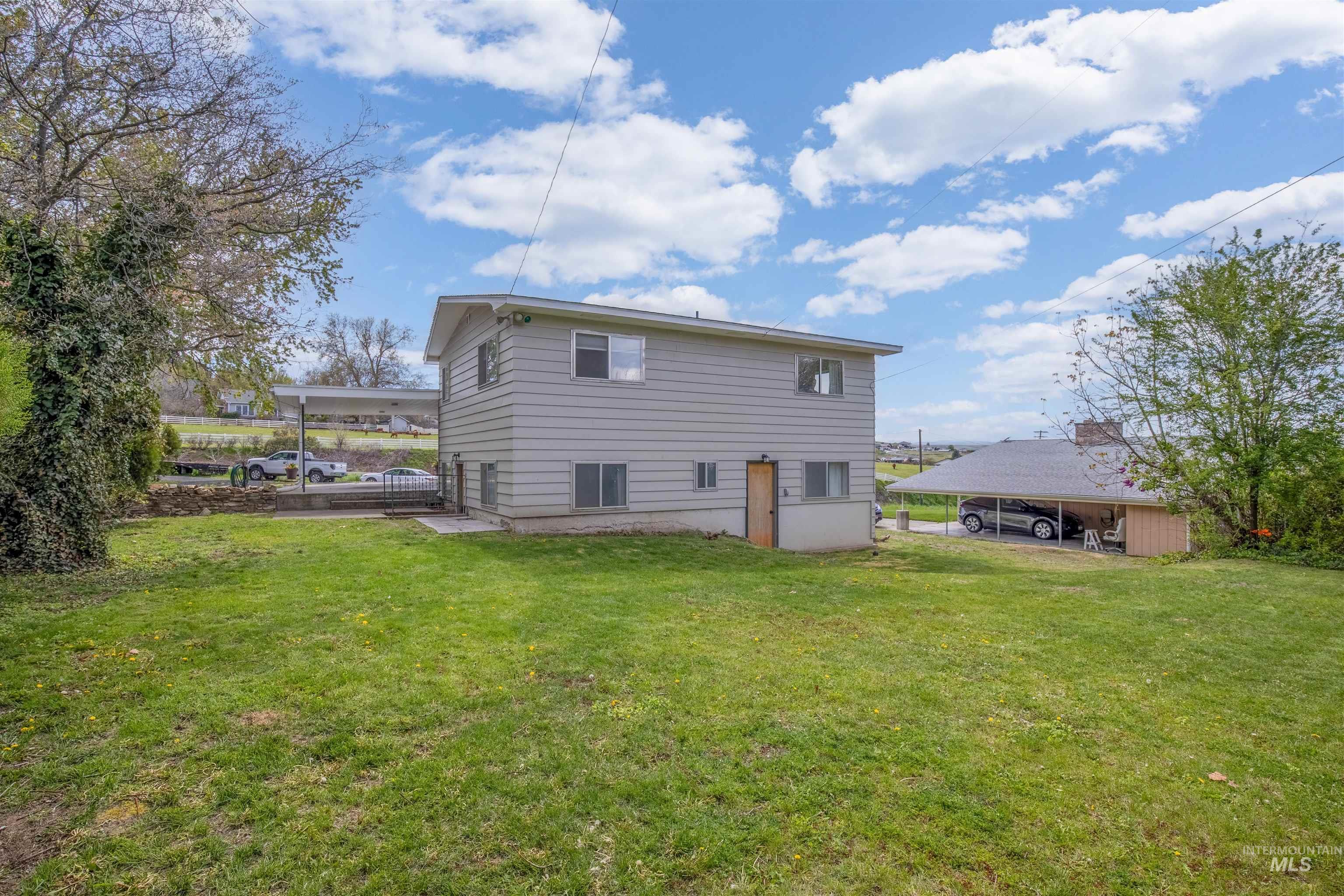 114 Hillcrest Road