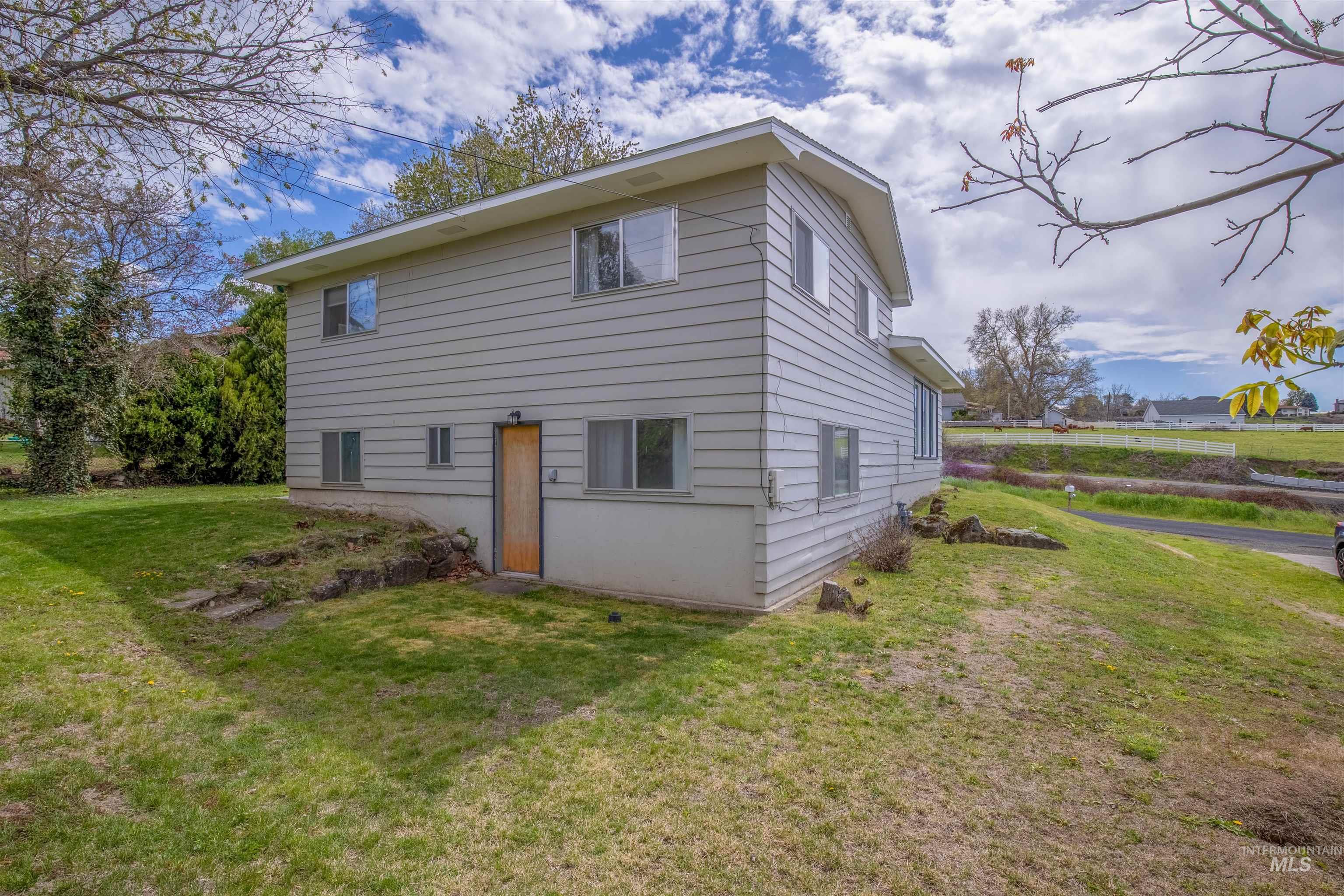 114 Hillcrest Road