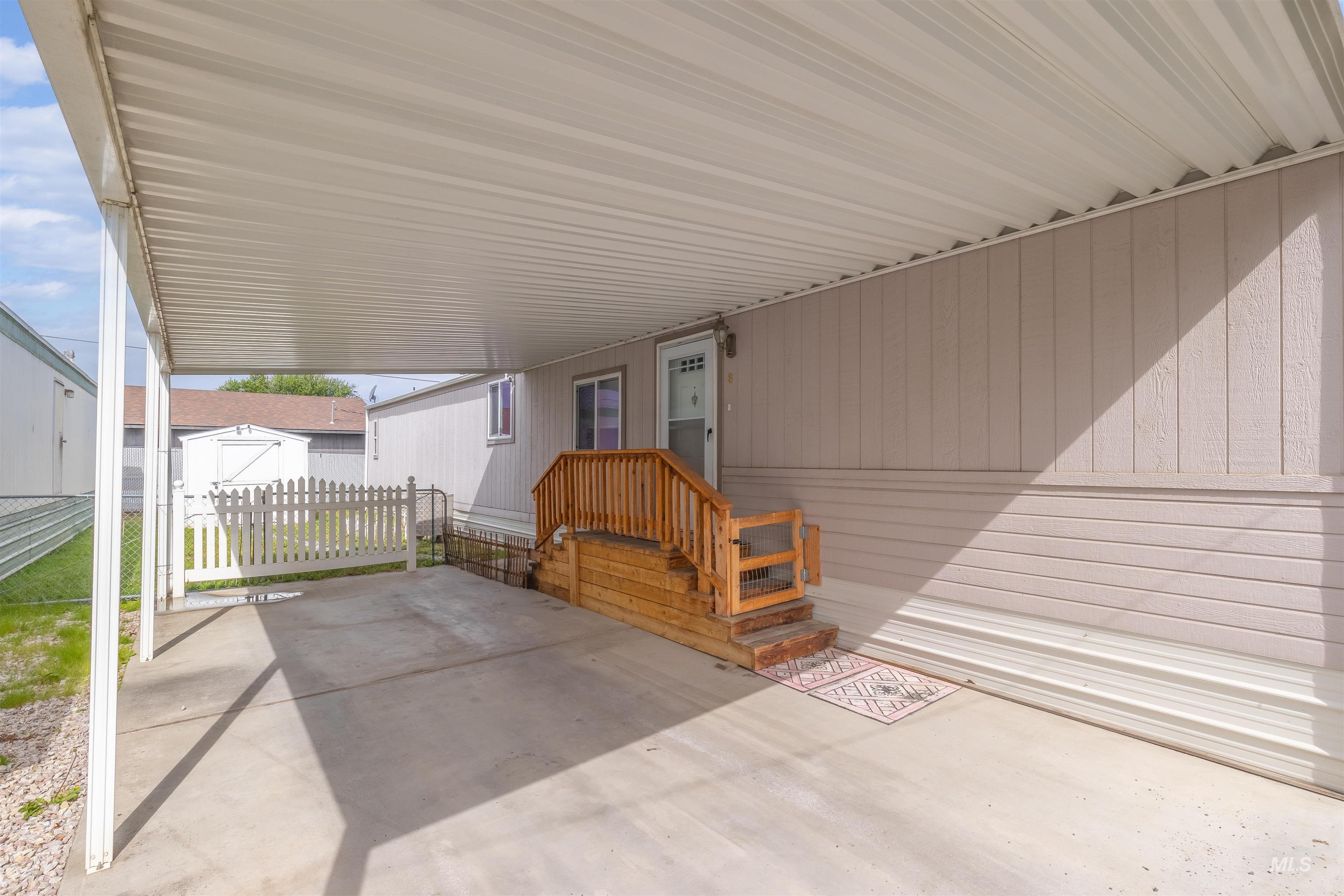 924 Vista #8 Avenue