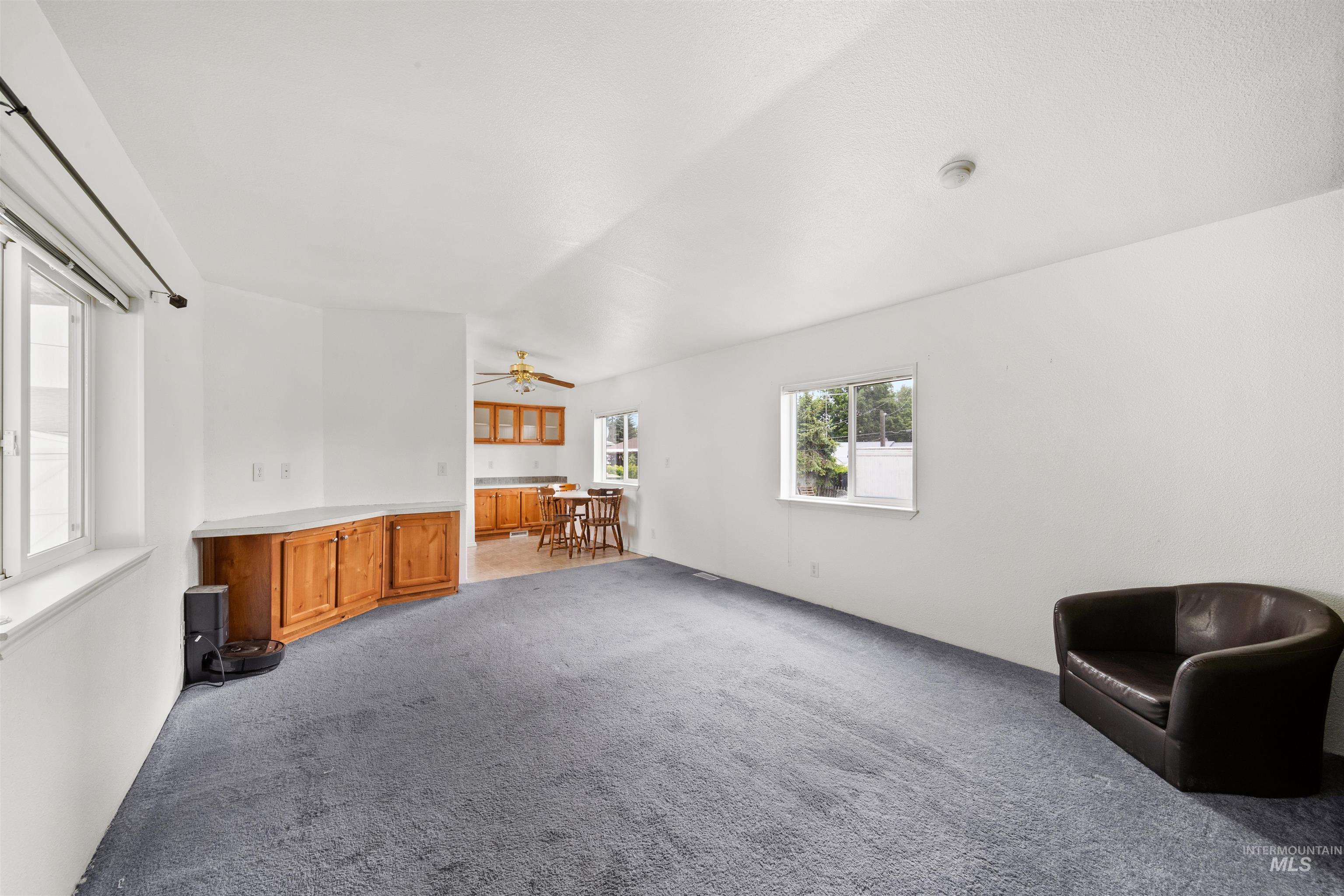 924 Vista #8 Avenue