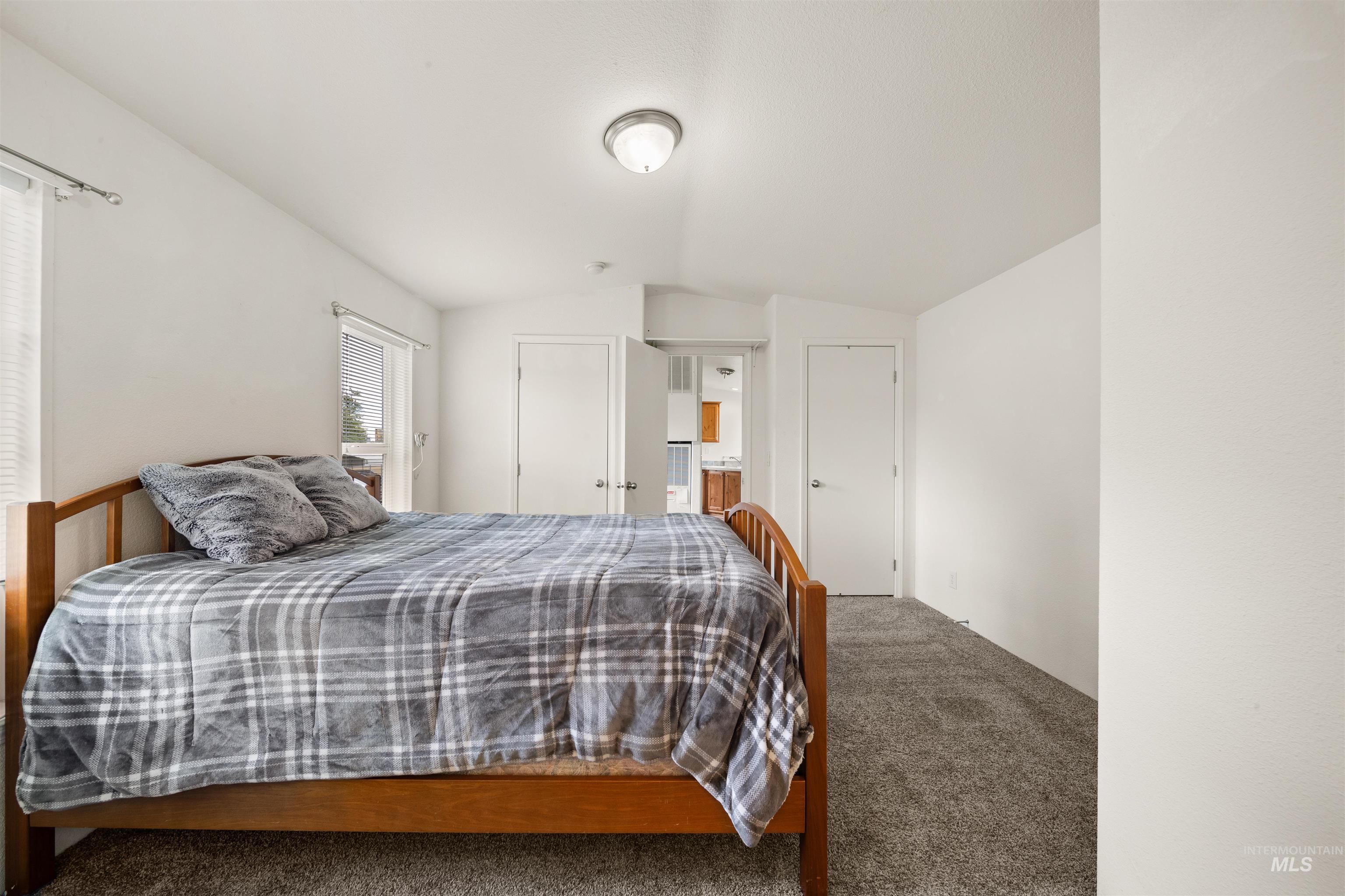 924 Vista #8 Avenue