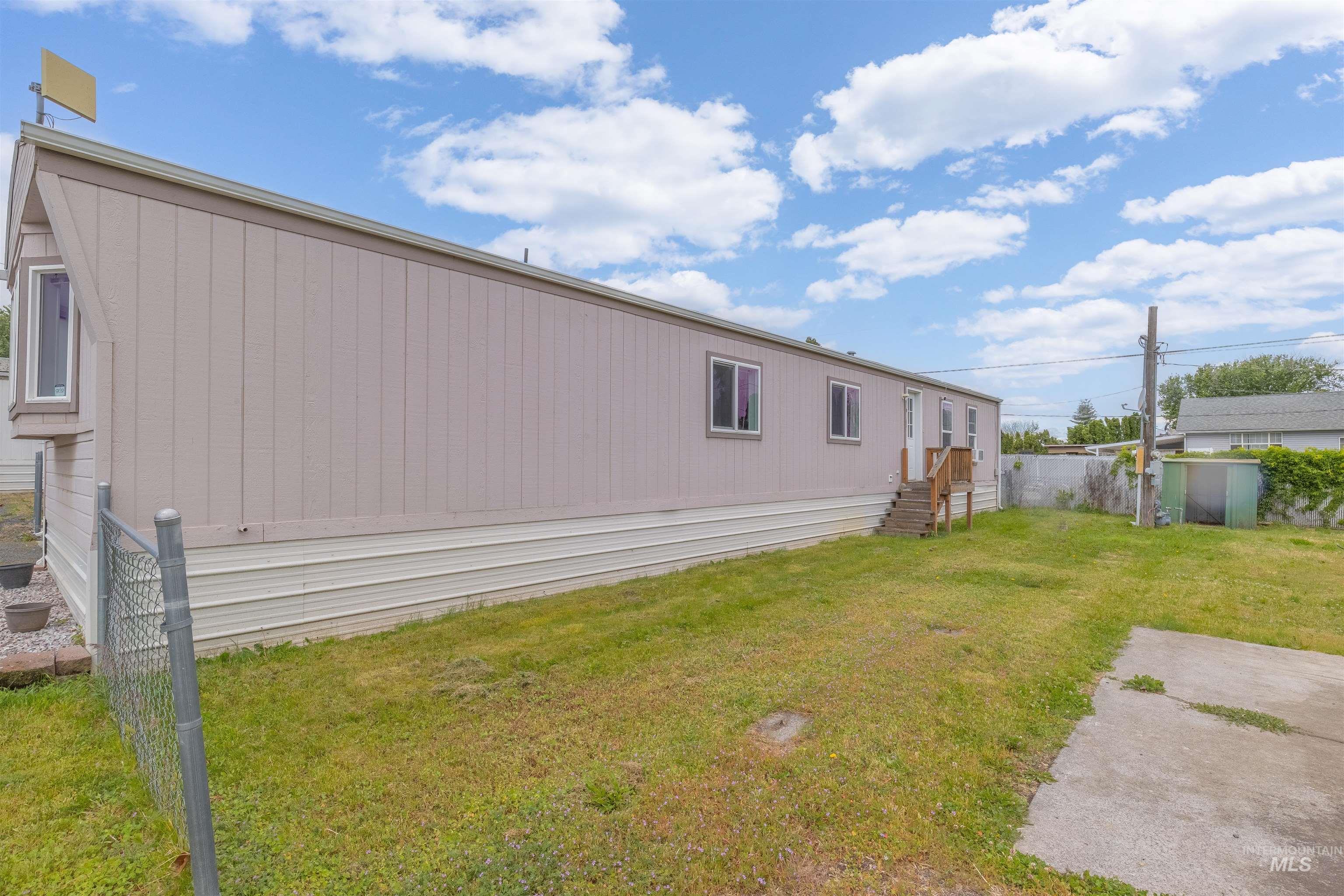 924 Vista #8 Avenue