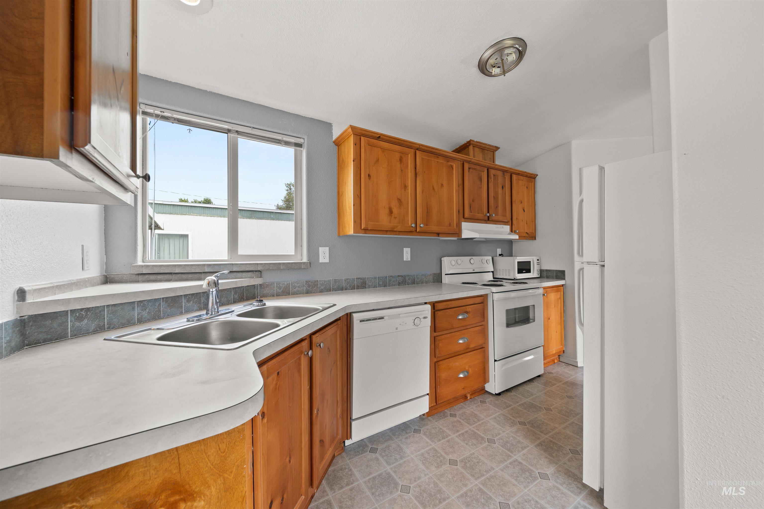 924 Vista #8 Avenue