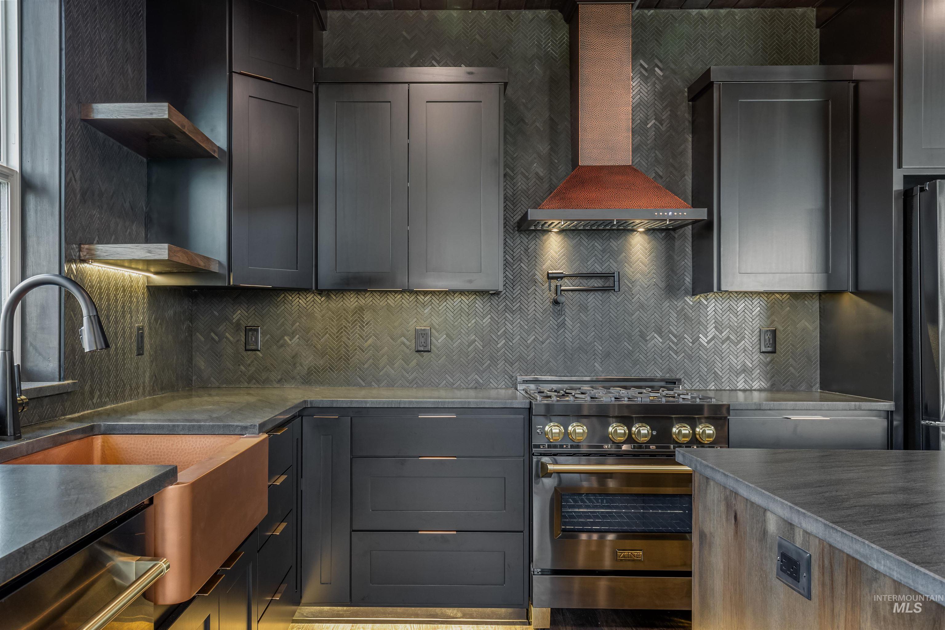 2080 Mountain Vista Ct