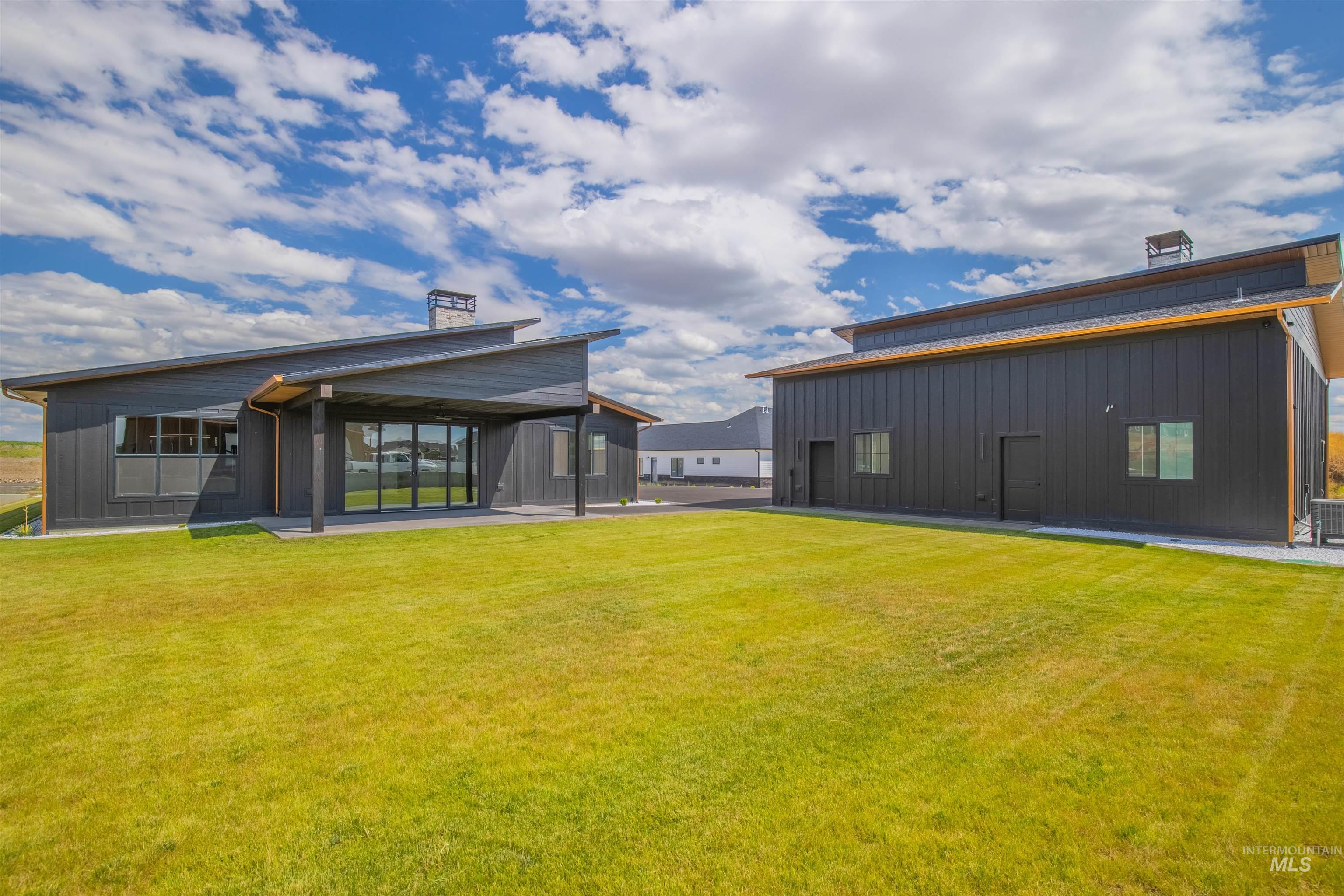 2080 Mountain Vista Ct