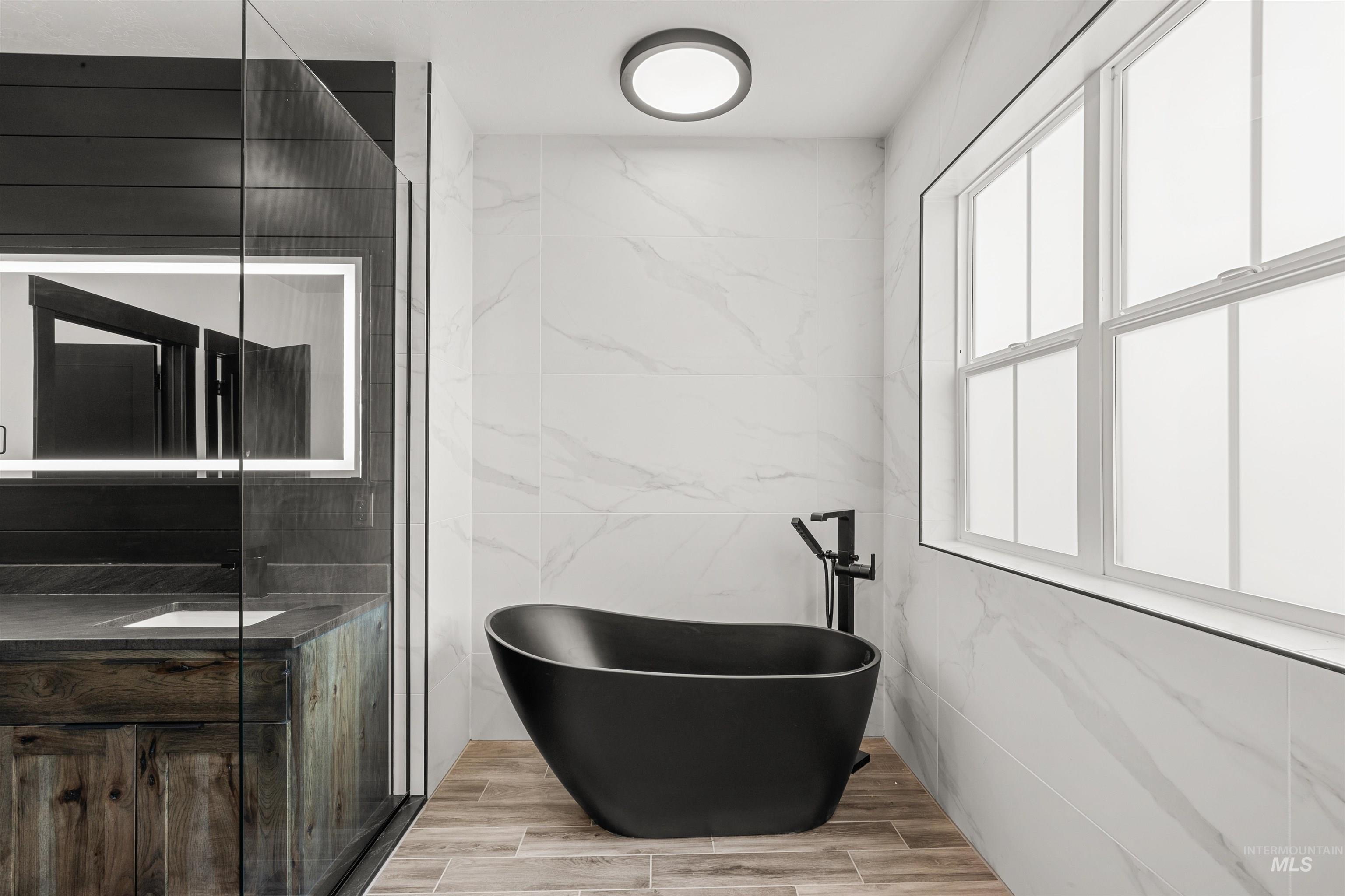 2080 Mountain Vista Ct