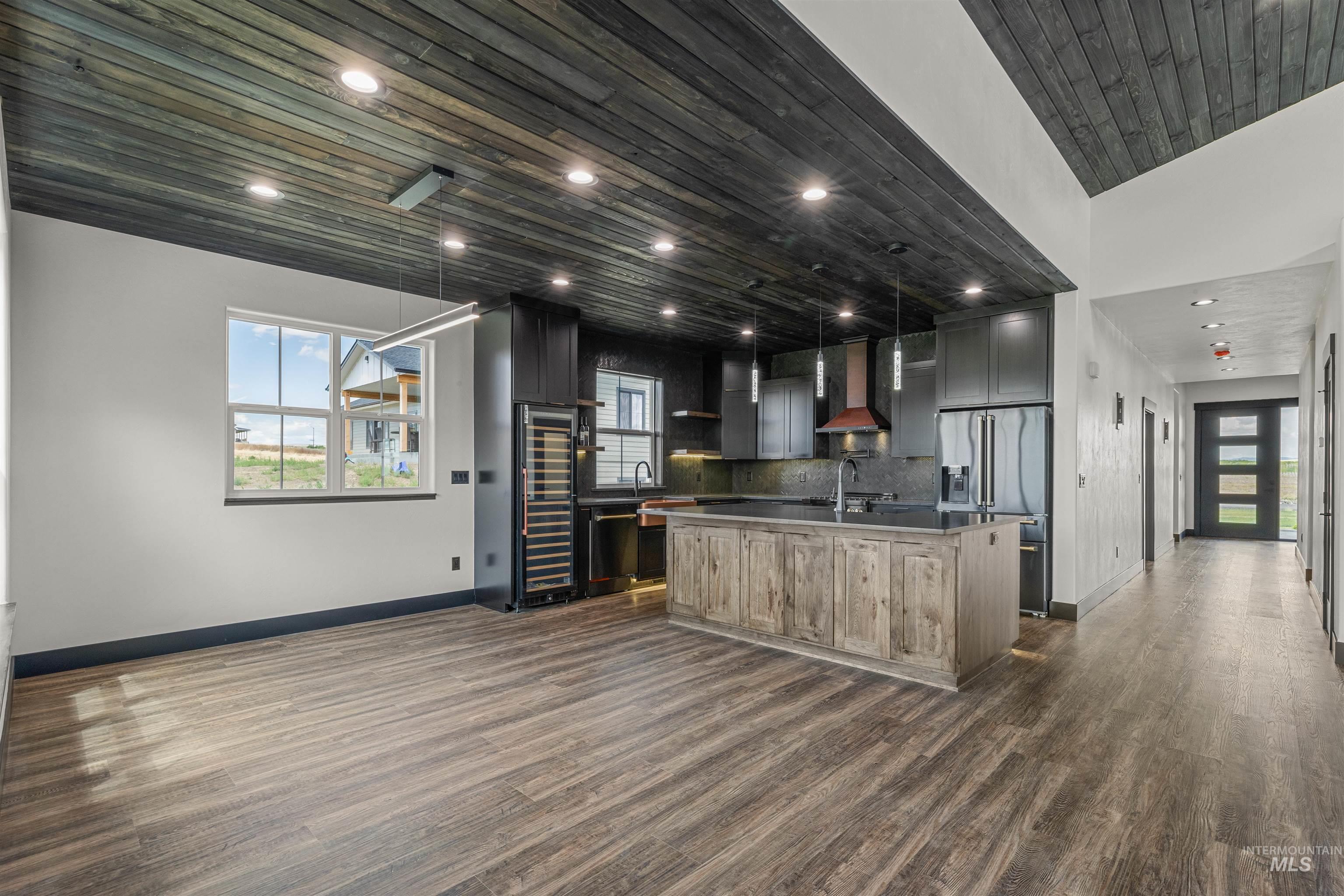 2080 Mountain Vista Ct