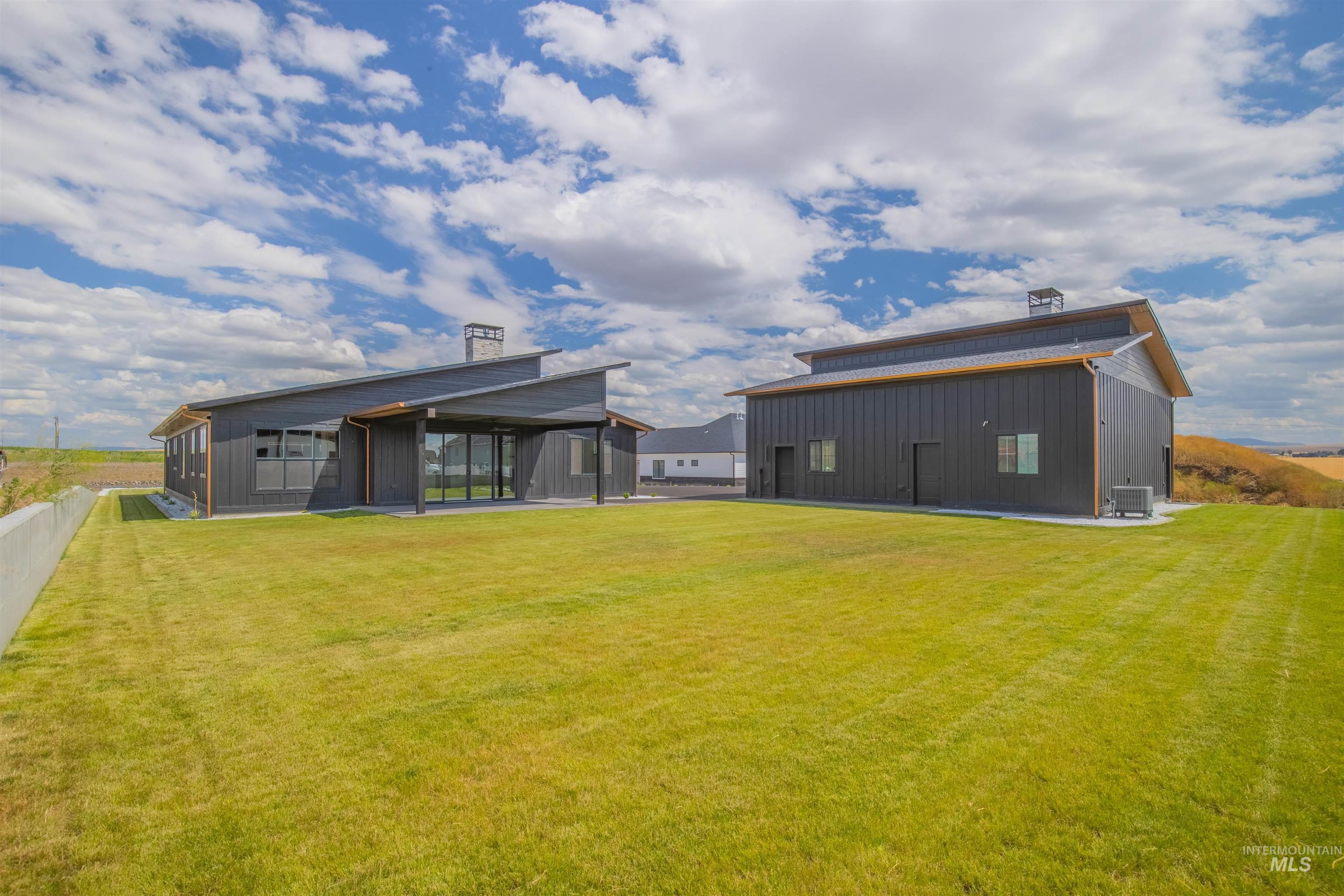 2080 Mountain Vista Ct