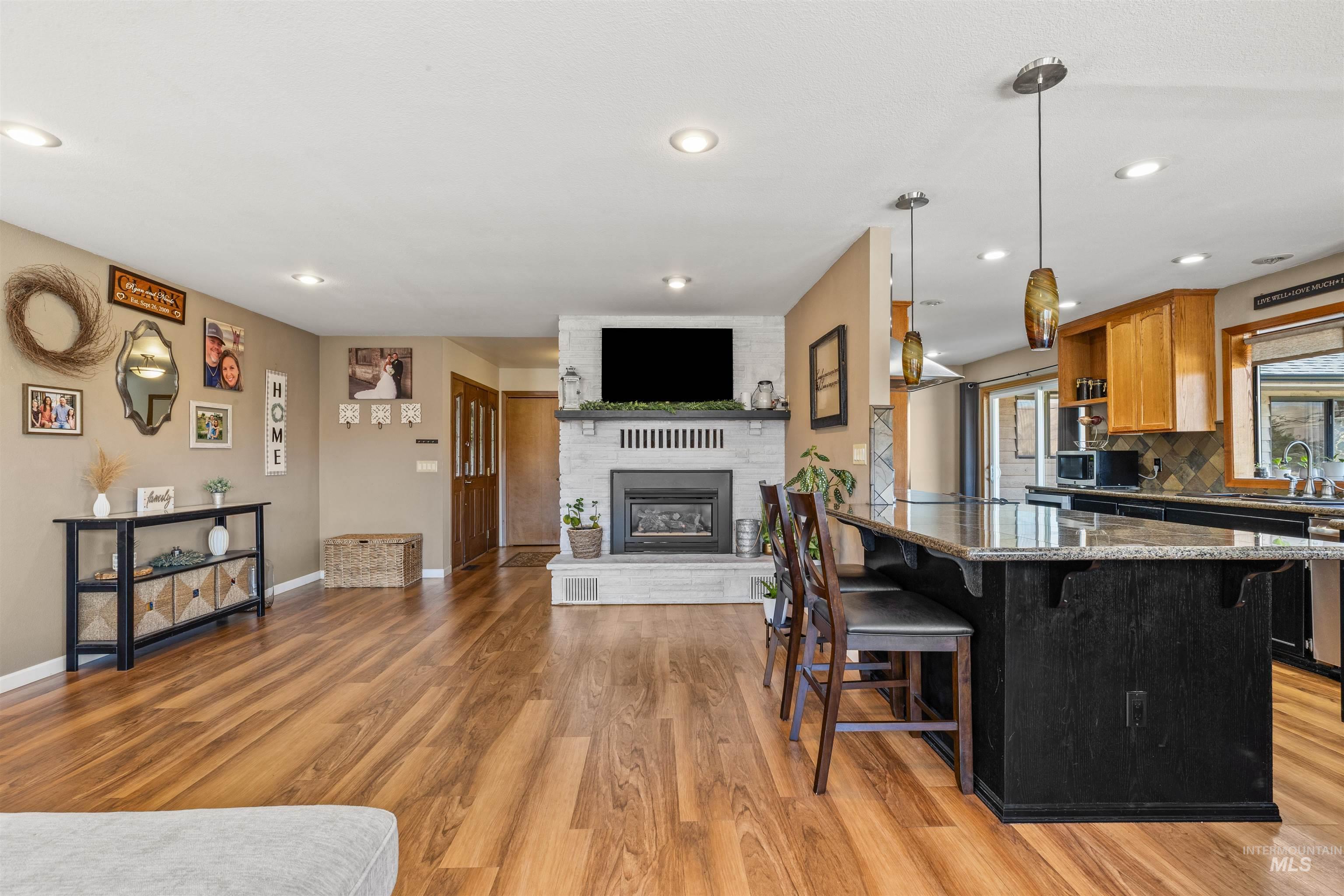 3404 Meadowlark Dr.