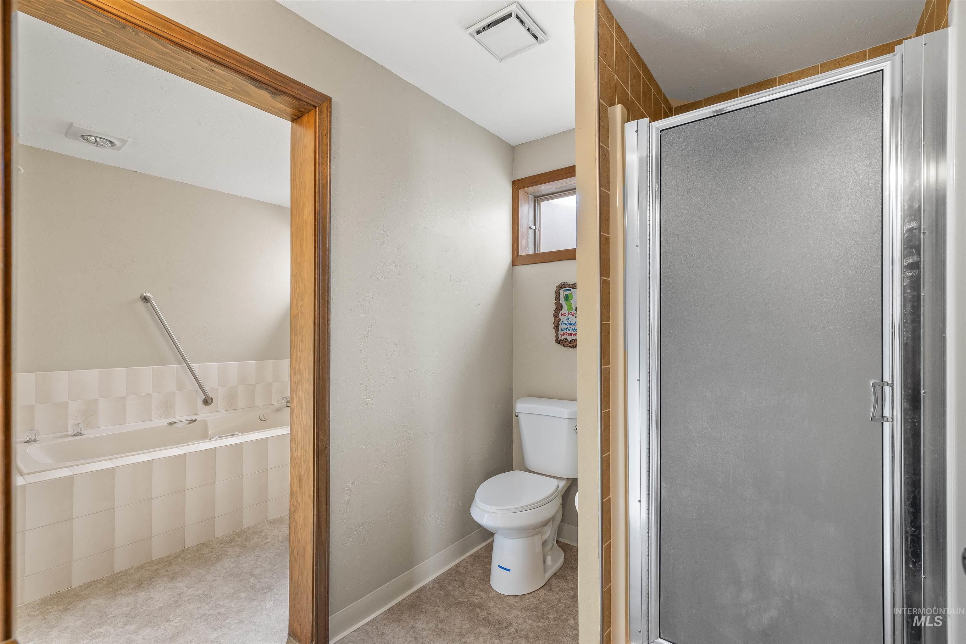 3404 Meadowlark Dr.