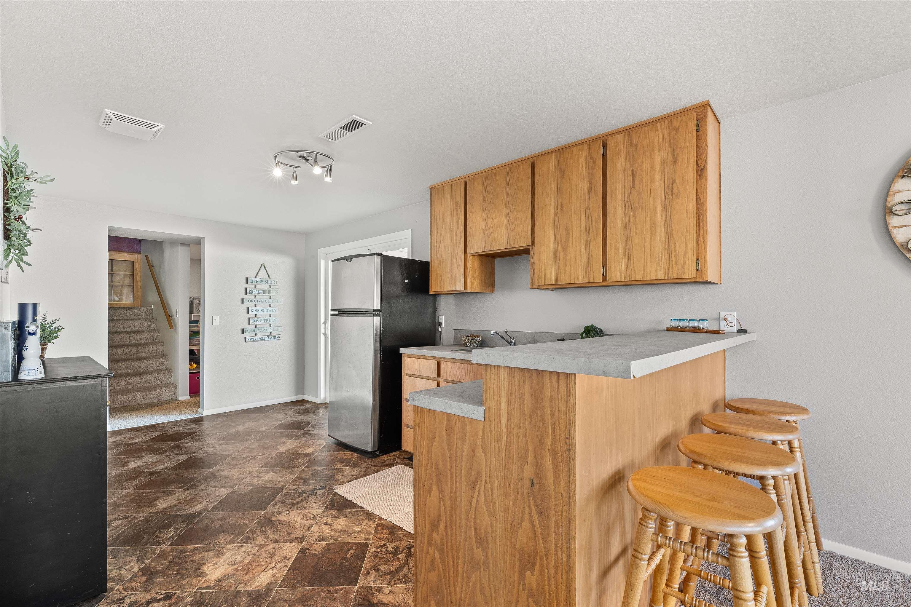 3404 Meadowlark Dr.