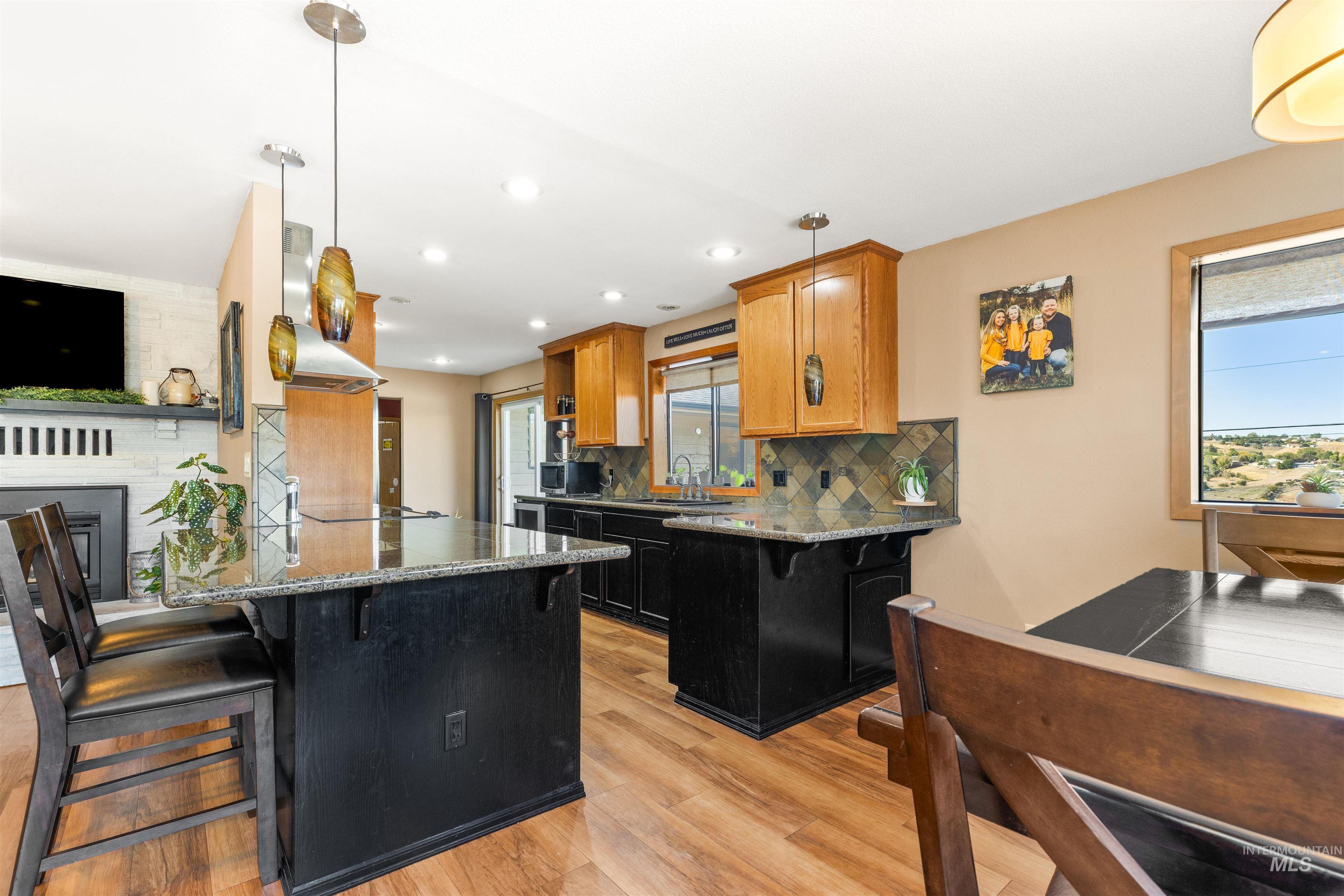 3404 Meadowlark Dr.