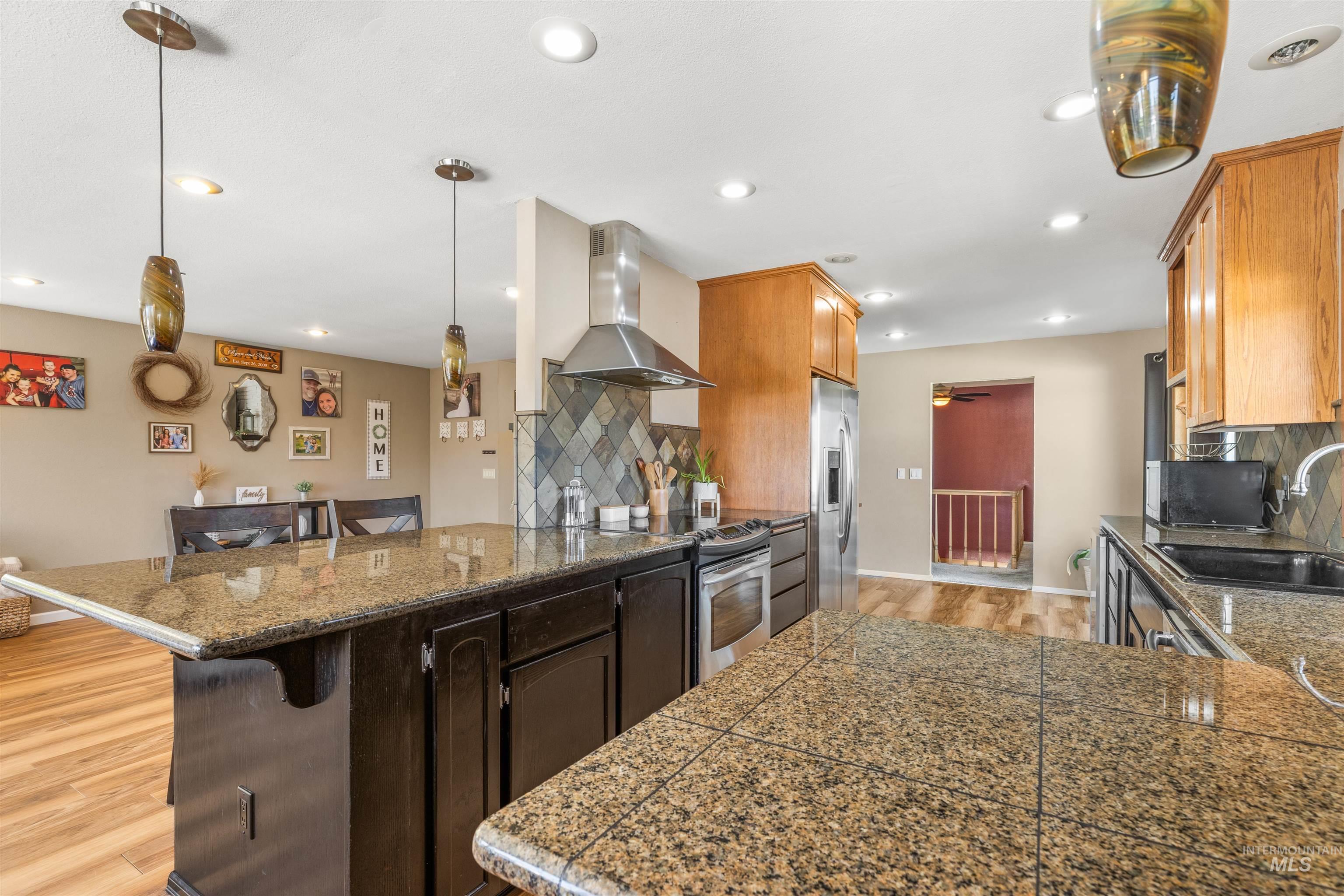 3404 Meadowlark Dr.