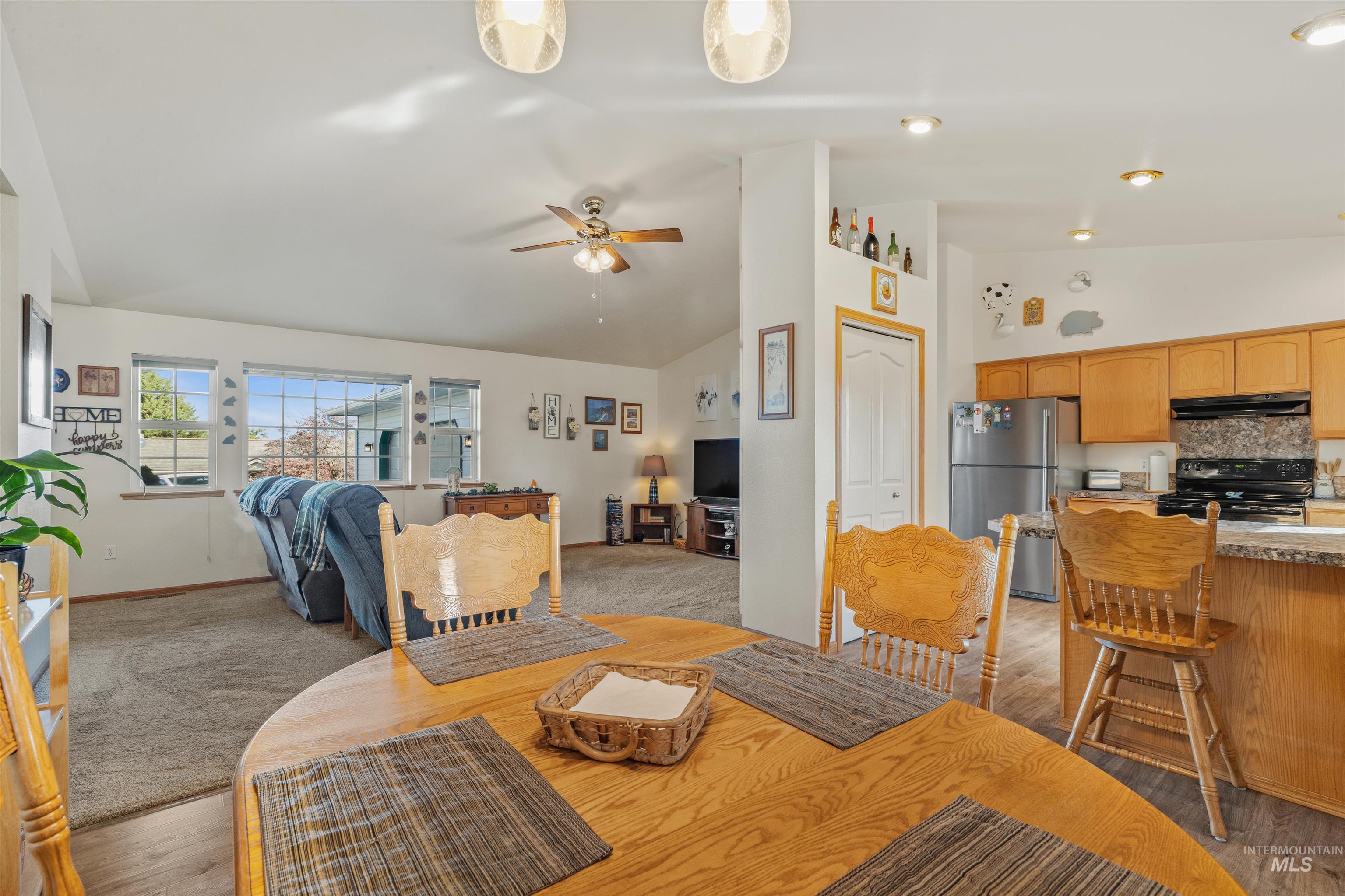 1626 Cedar Ave