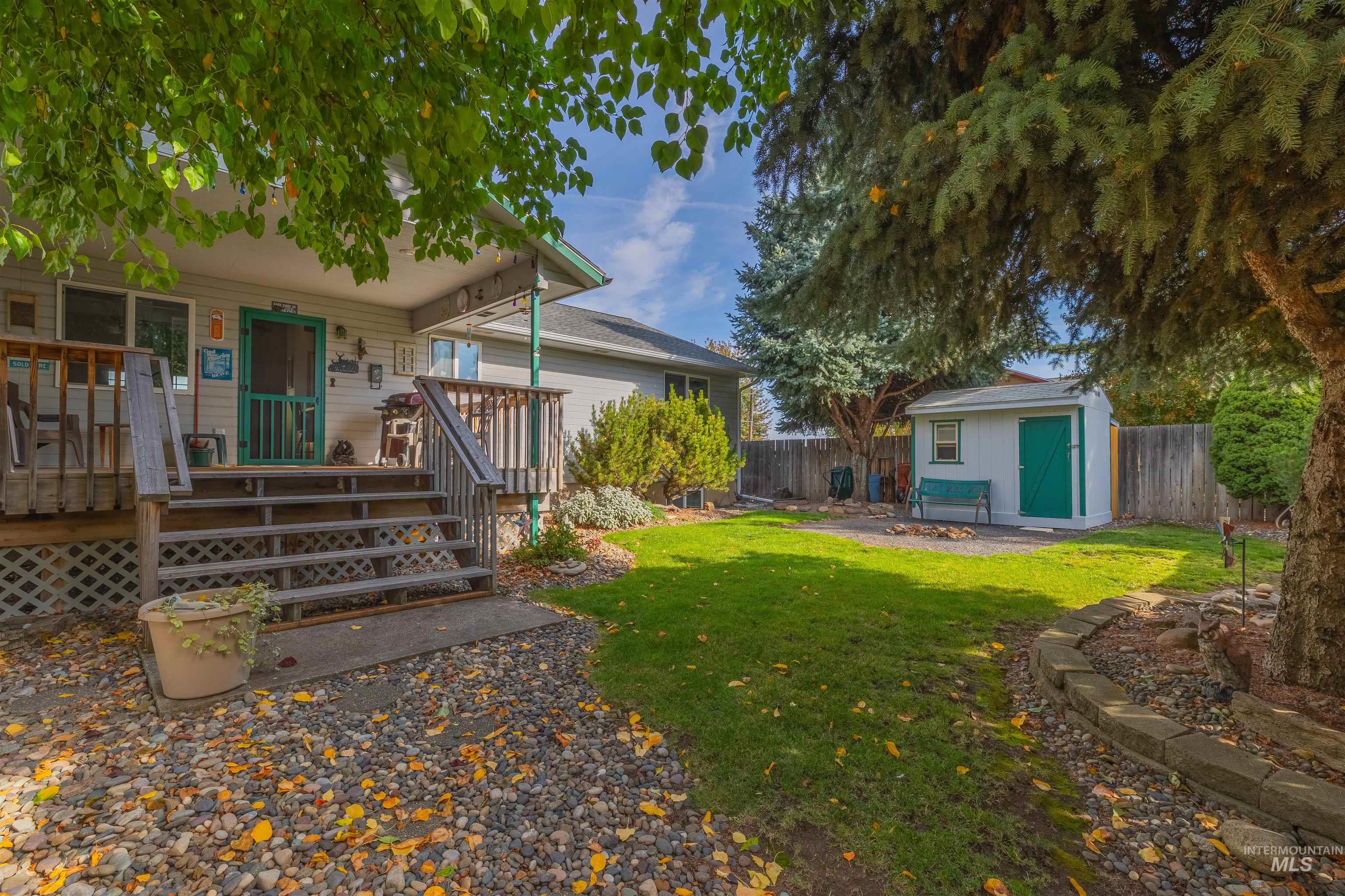 1626 Cedar Ave