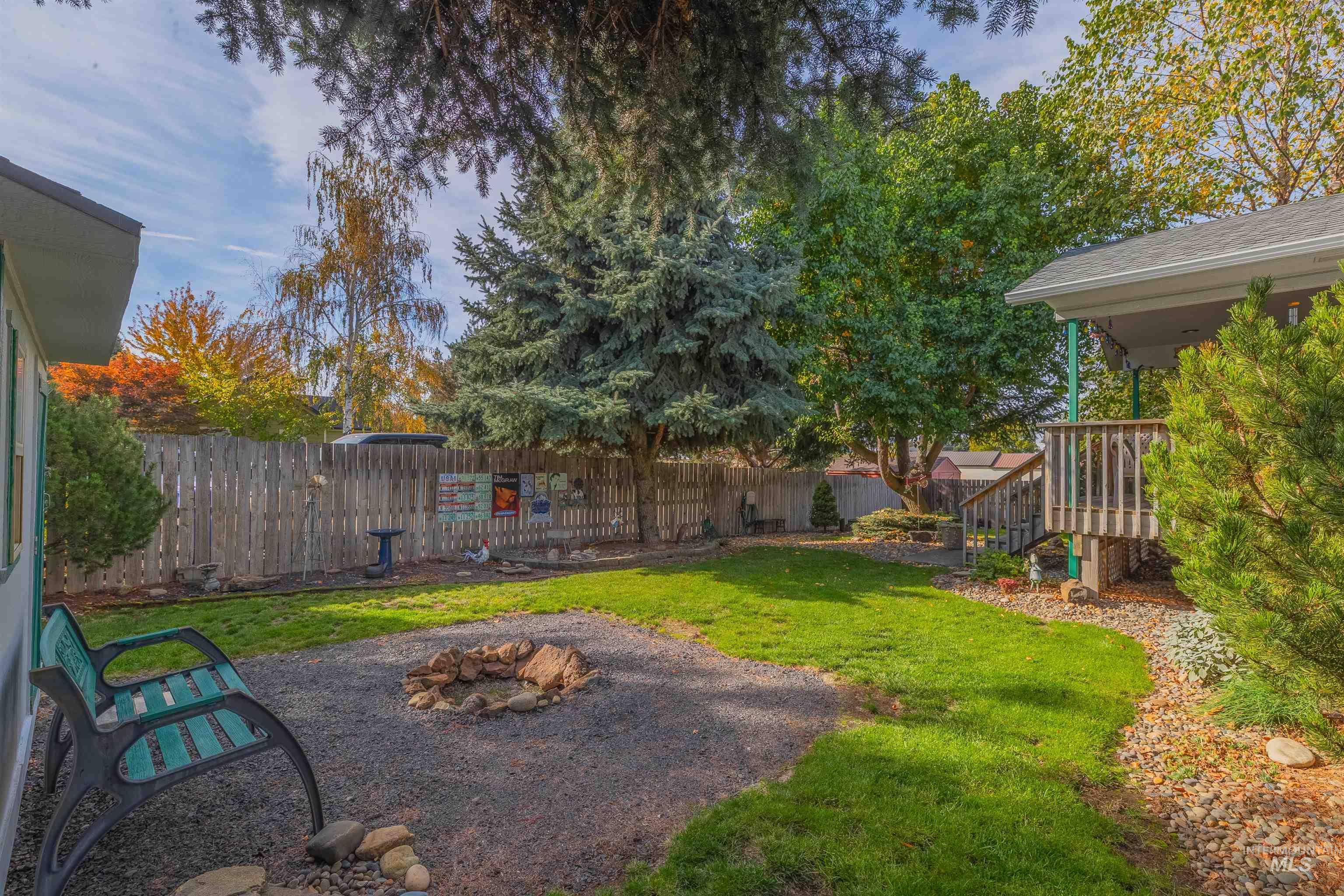 1626 Cedar Ave