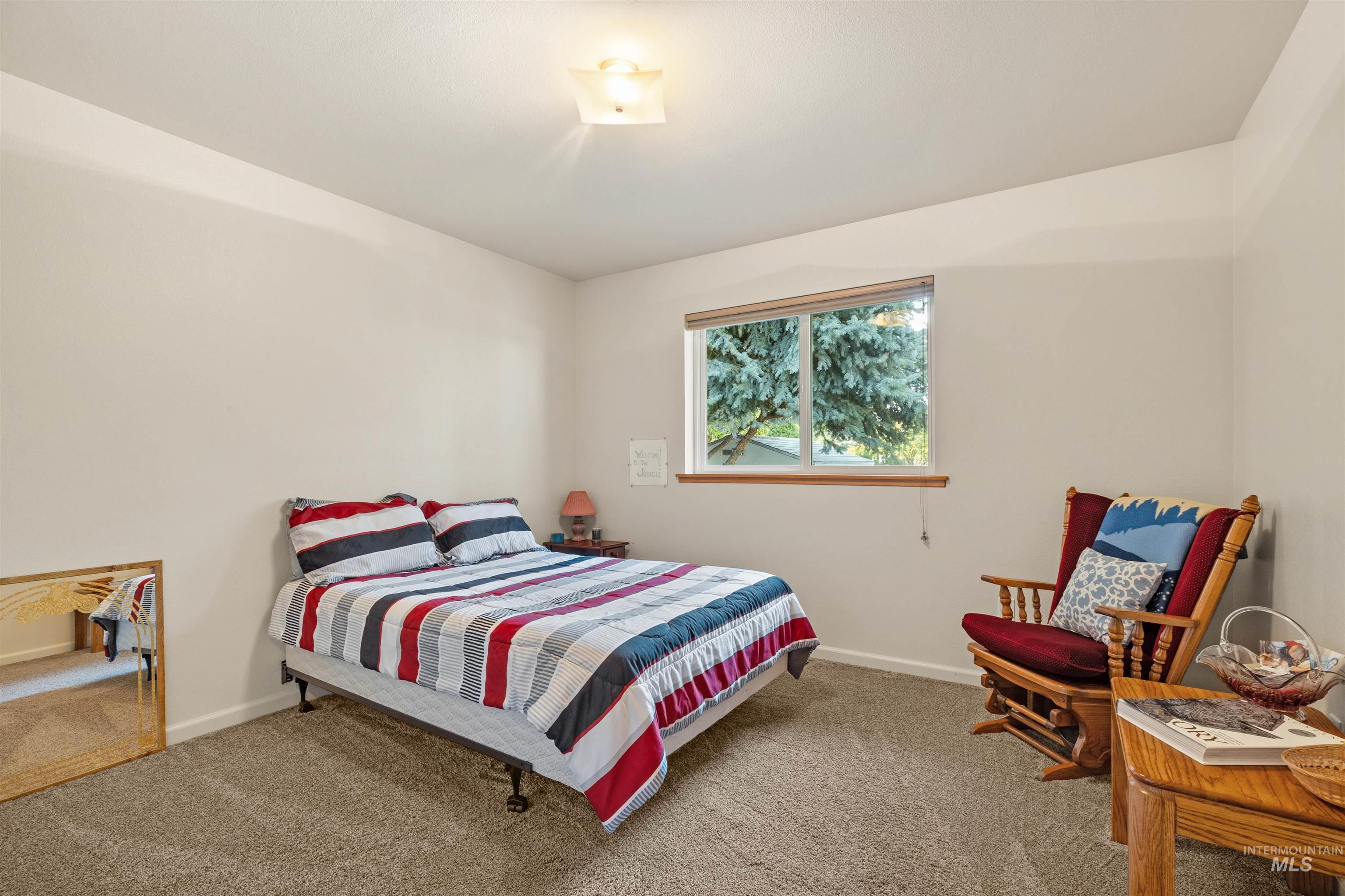1626 Cedar Ave